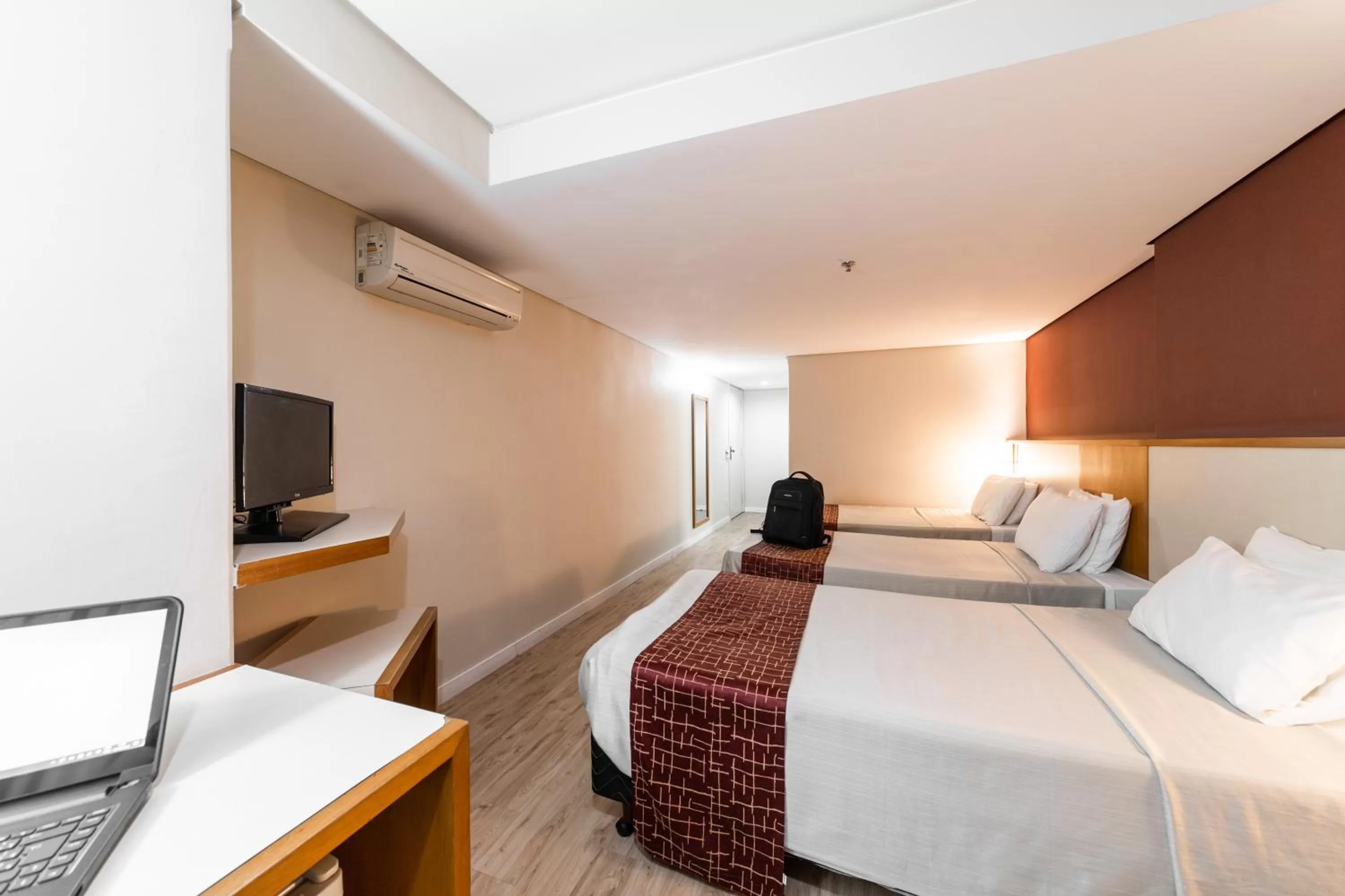 Bed in Rede Andrade CWB