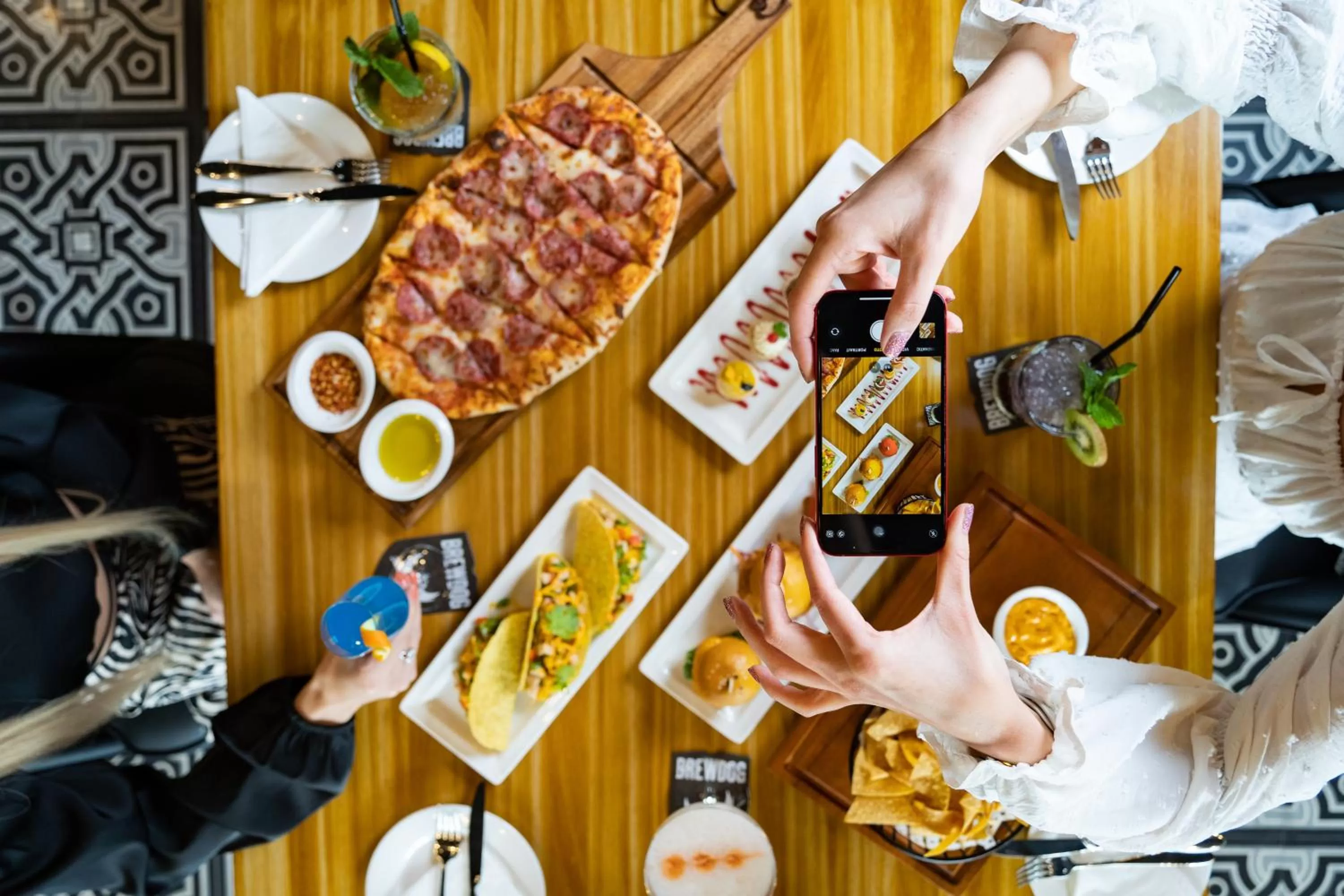 Restaurant/places to eat in Millennium Place Mirdif