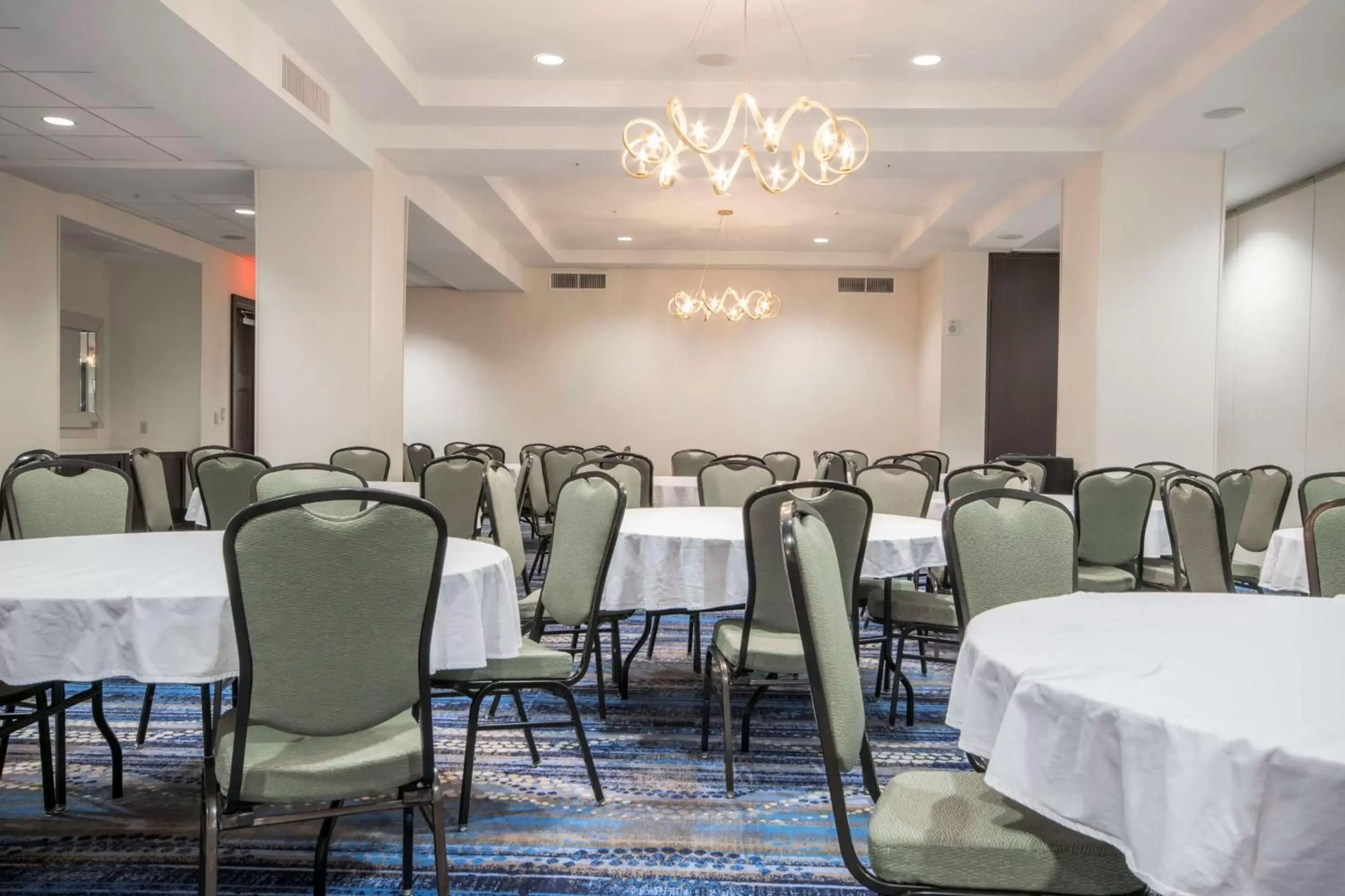 Meeting/conference room in Embassy Suites Louisville Downtown