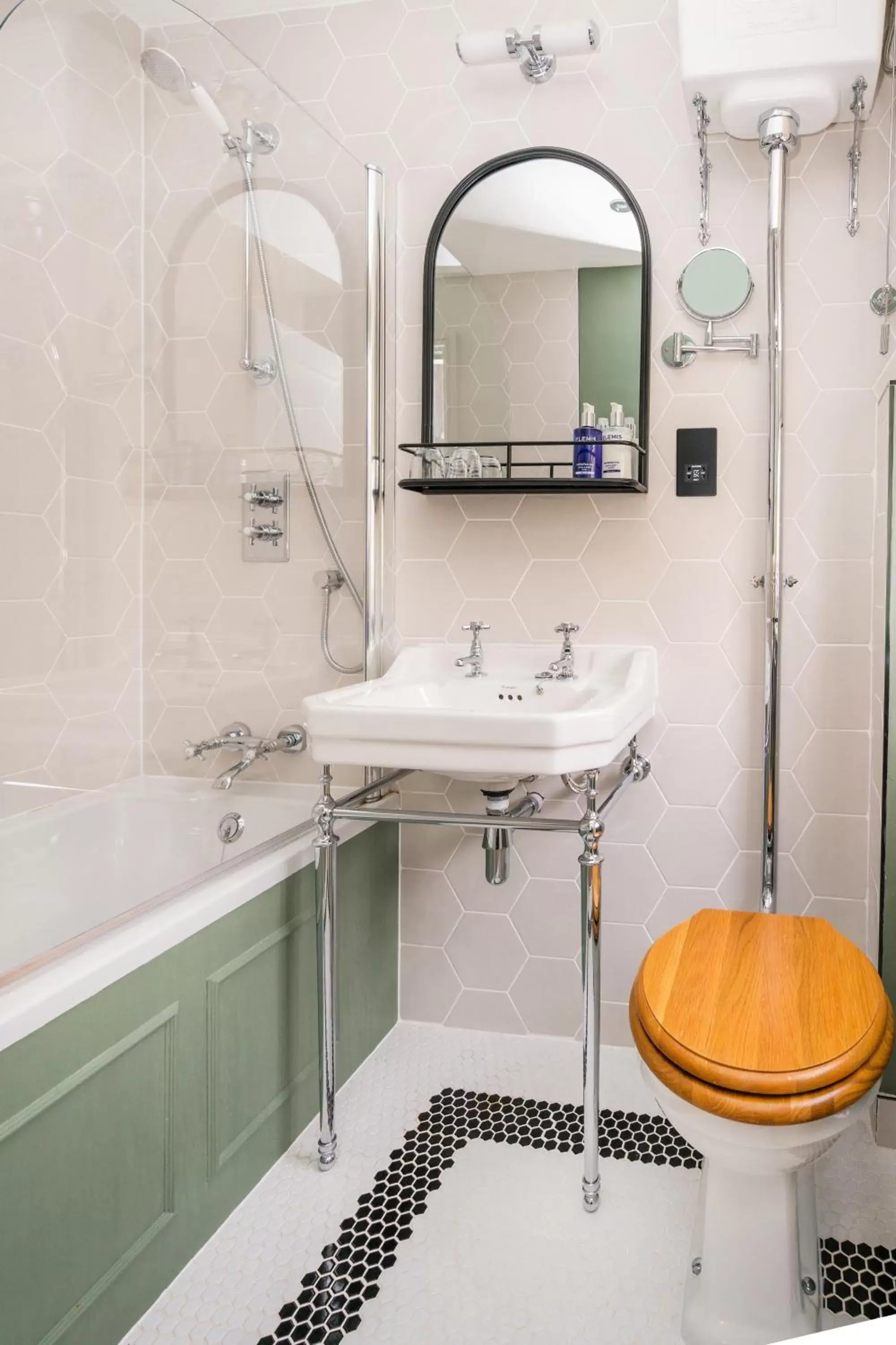 Shower, Bathroom in The Berkeley Square Hotel Bristol