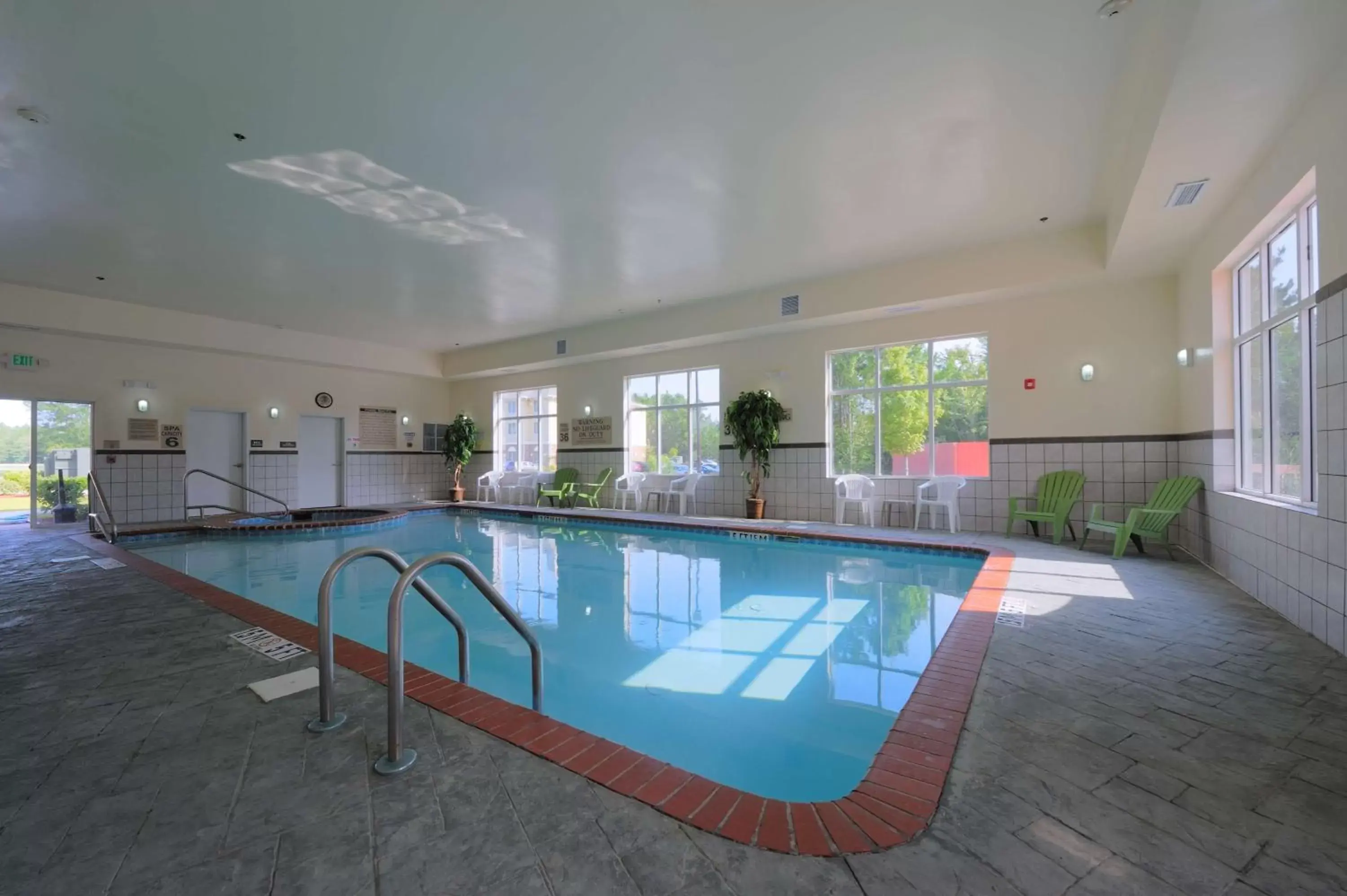Activities, Swimming Pool in Country Inn & Suites by Radisson, Savannah Airport, GA