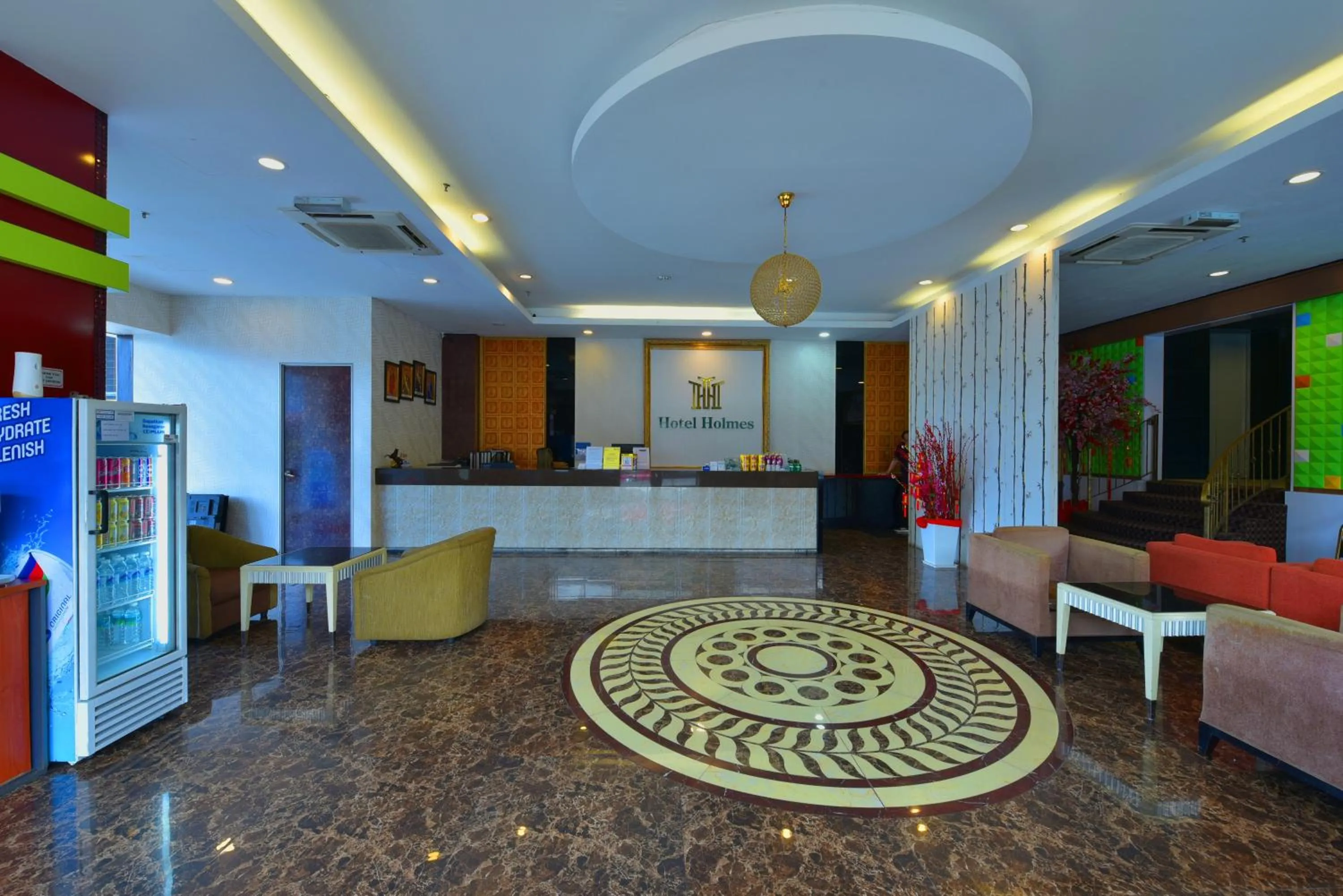 Lobby or reception in Townhouse OAK Hotel Holmes Johor Jaya