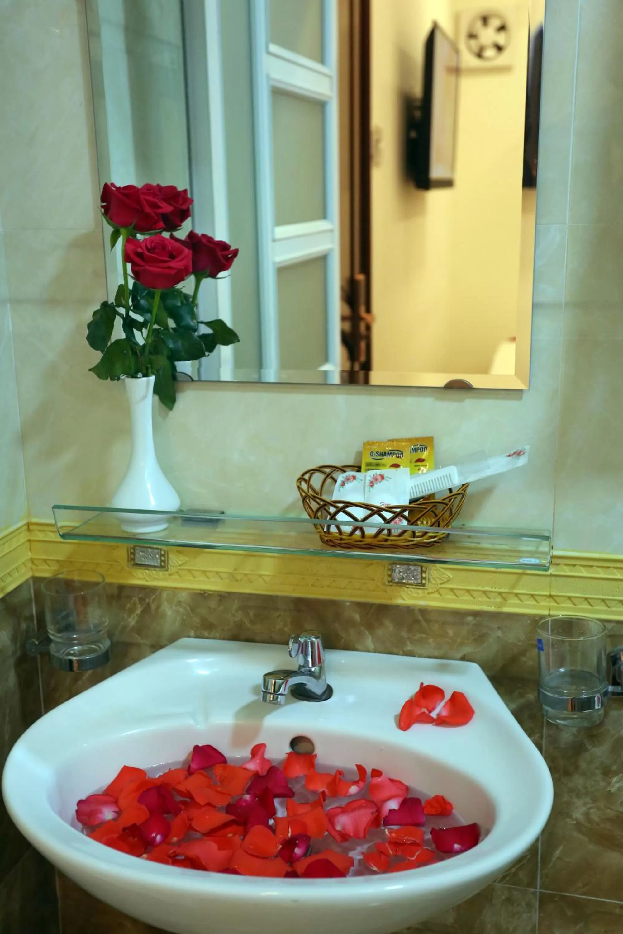 Bathroom in CR Hotel