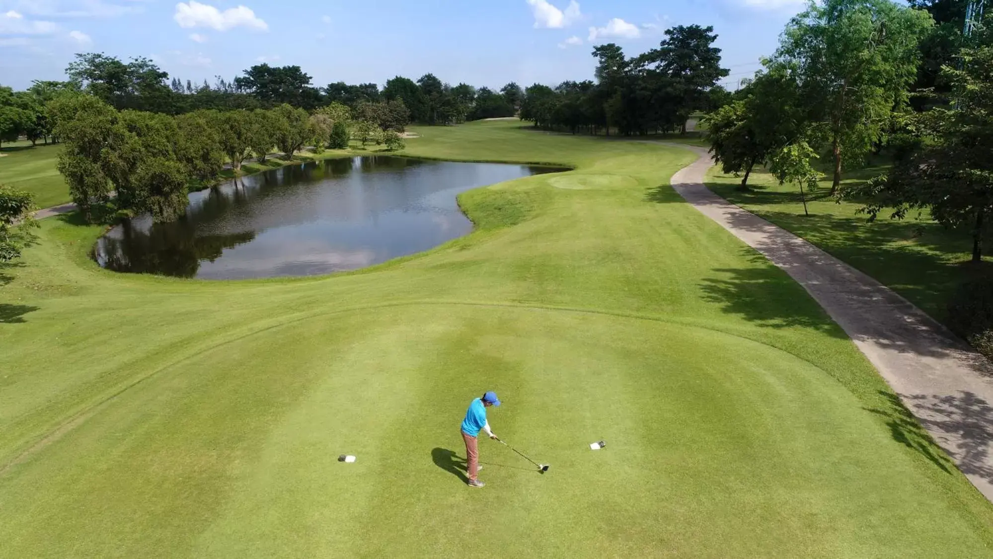 Golfcourse, Golf in Tinidee Hotel Bangkok Golf Club - SHA Certified