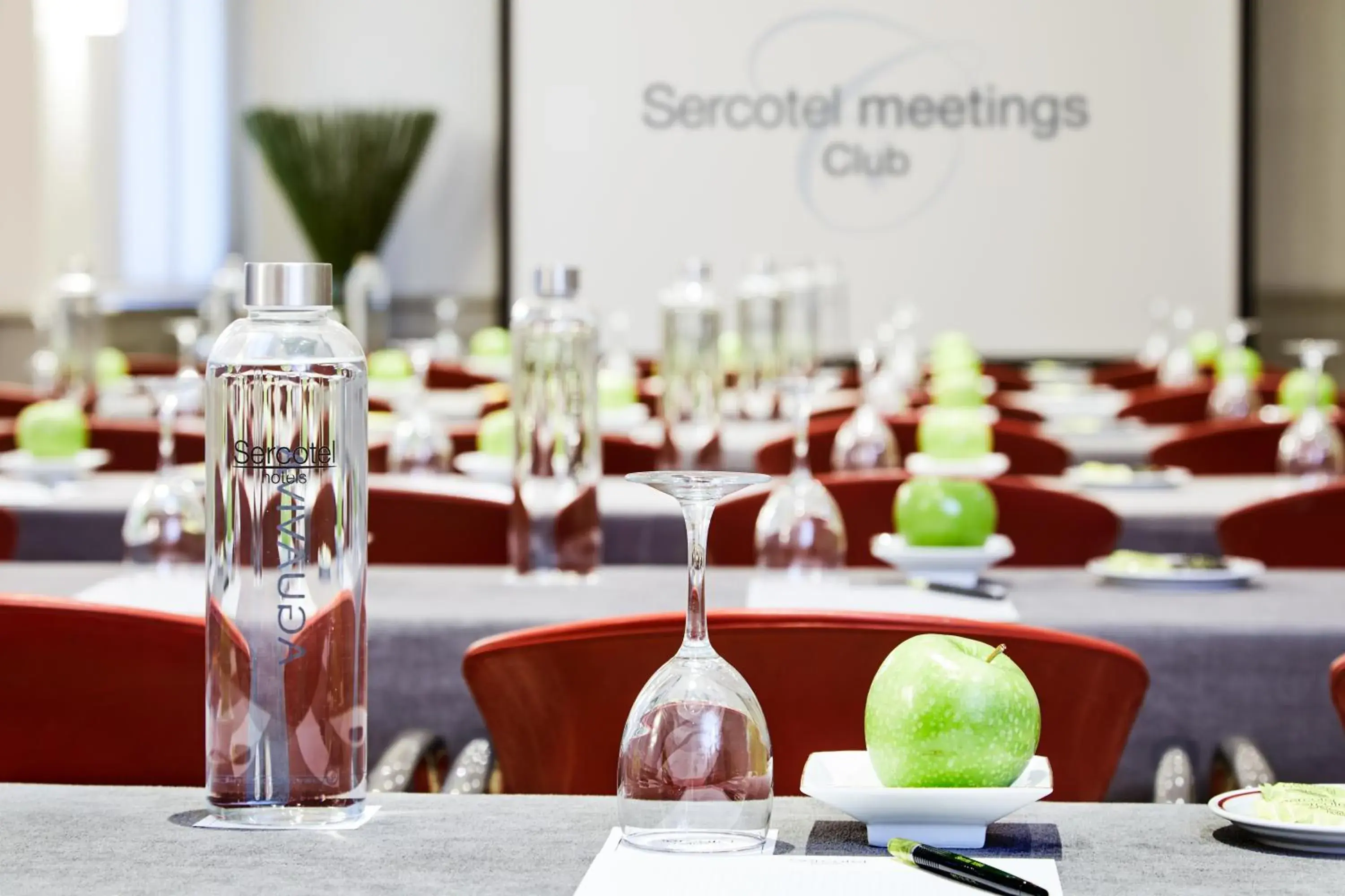 Meeting/conference room, Restaurant/Places to Eat in Sercotel Gran Hotel Conde Duque