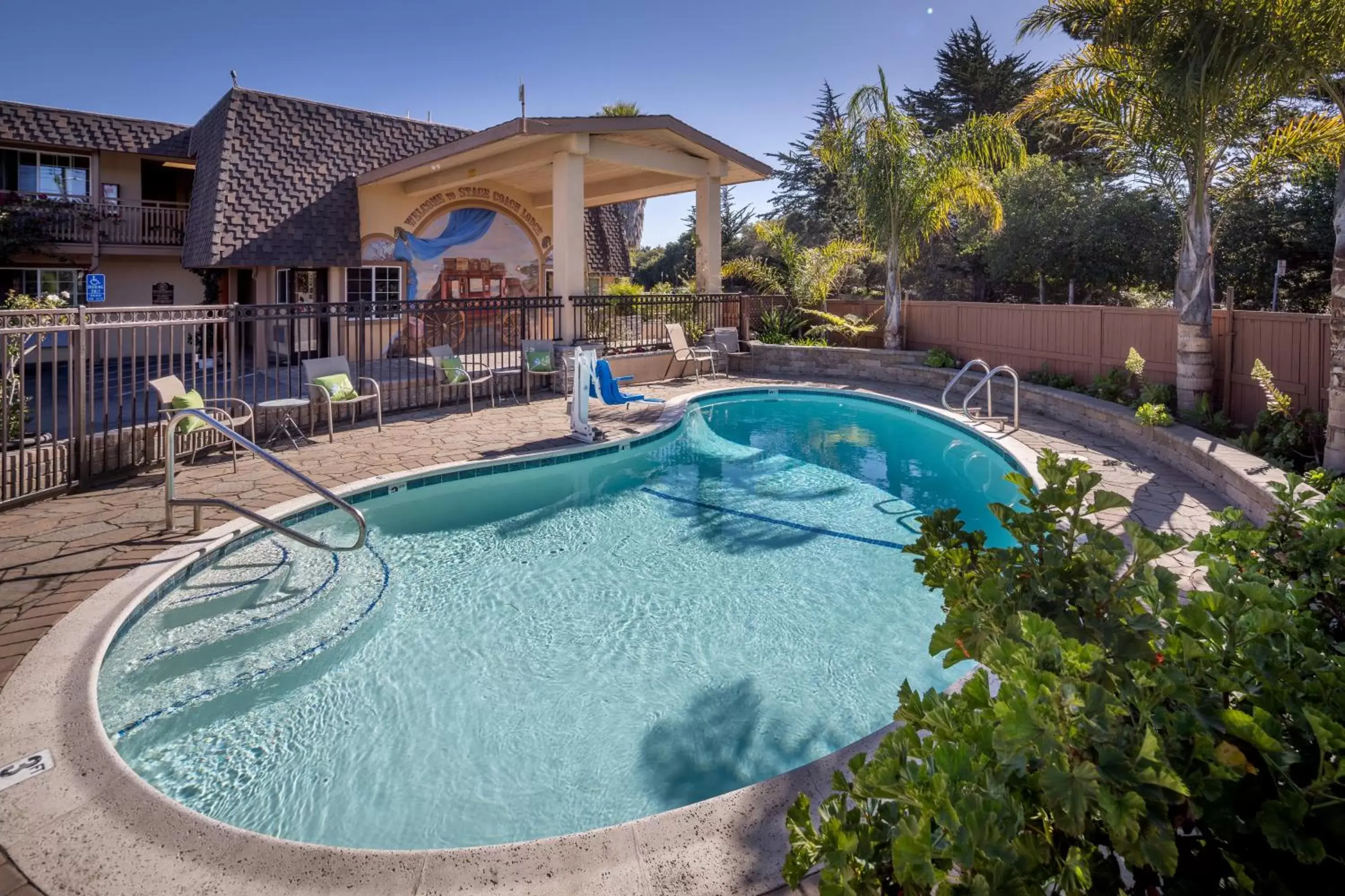 Swimming pool in Stage Coach Lodge Swimming pool in Stage Coach Lodge