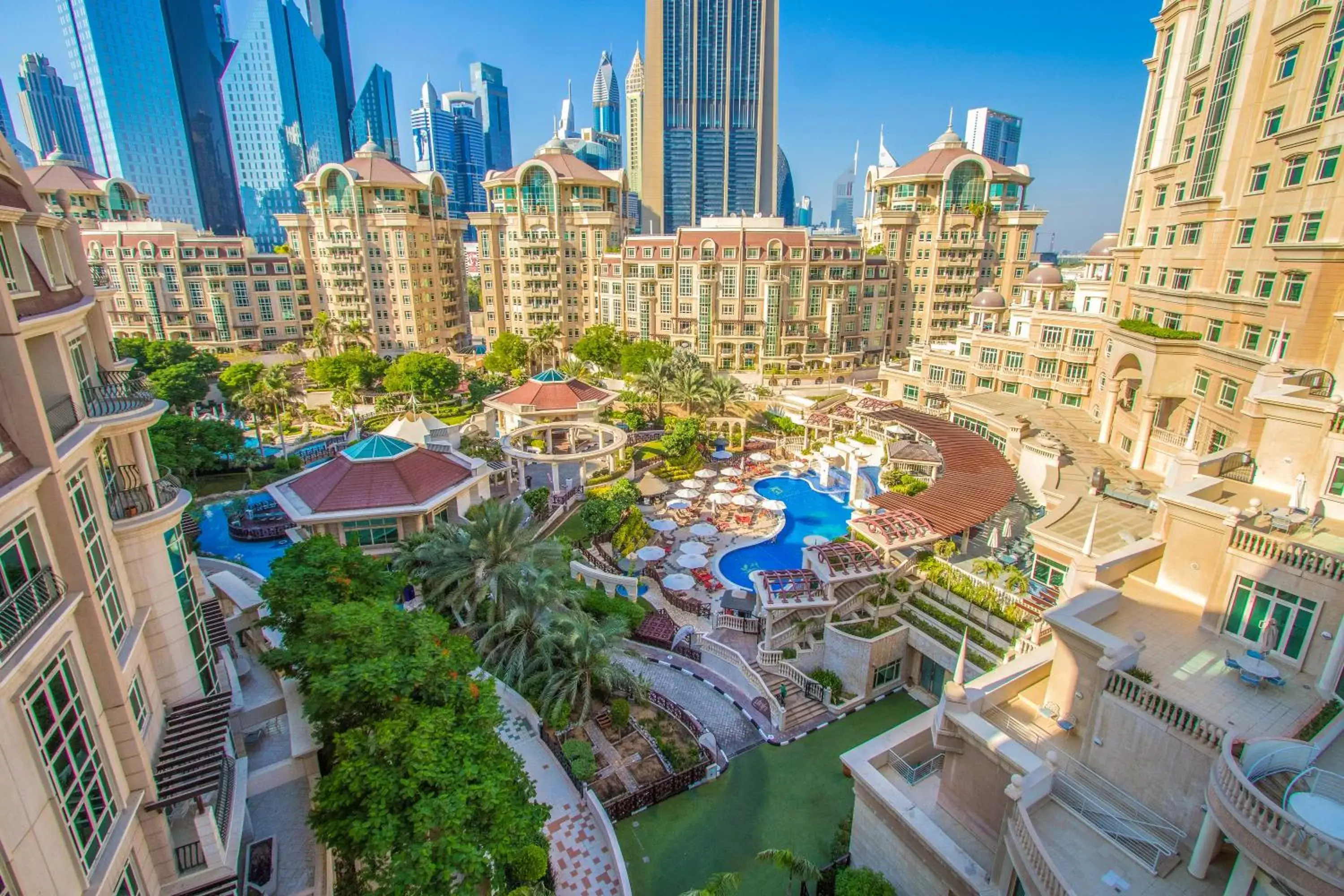View (from property/room), Bird's-eye View in Swissôtel Al Murooj Dubai