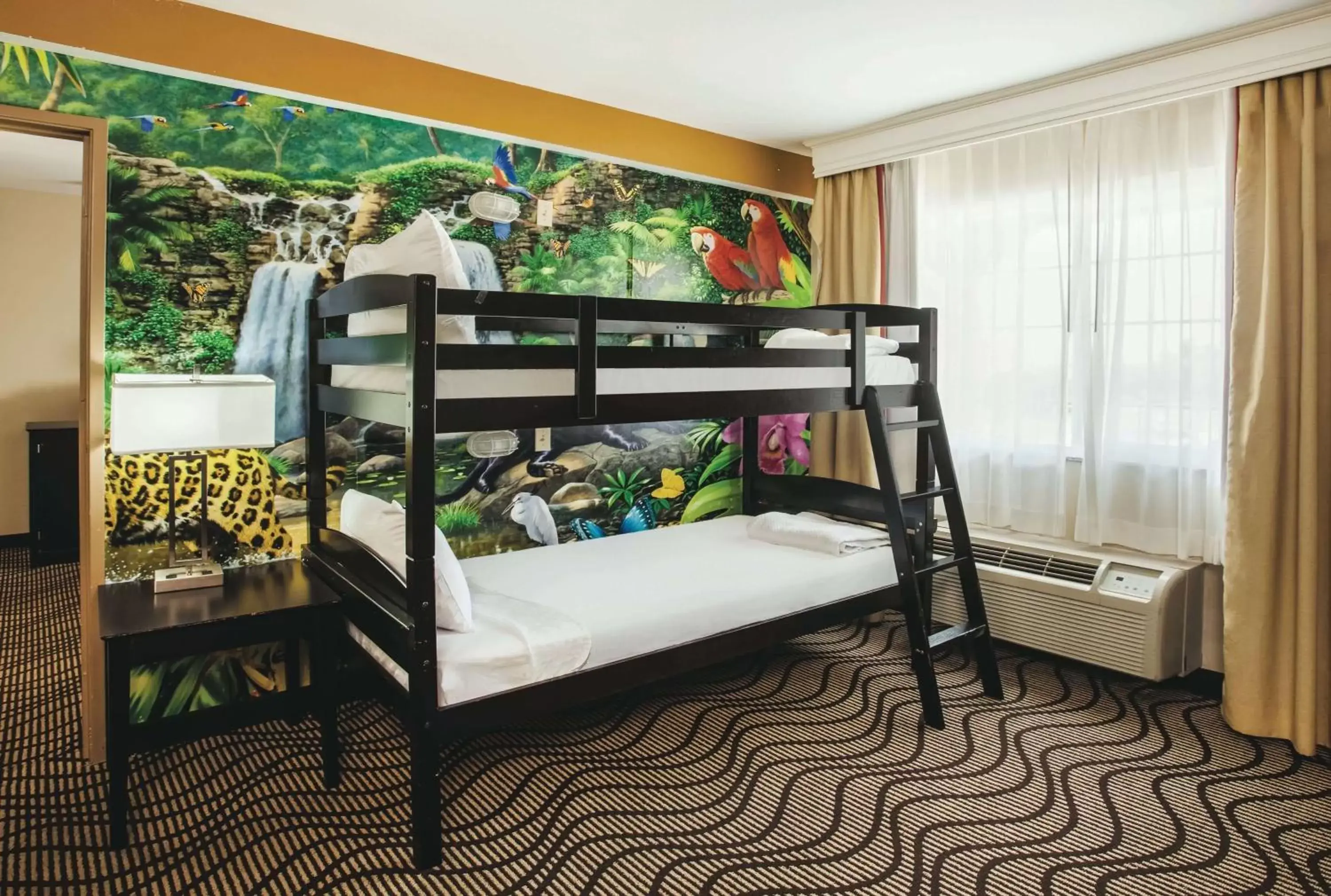 Photo of the whole room, Bunk Bed in La Quinta by Wyndham Carlsbad - Legoland Area