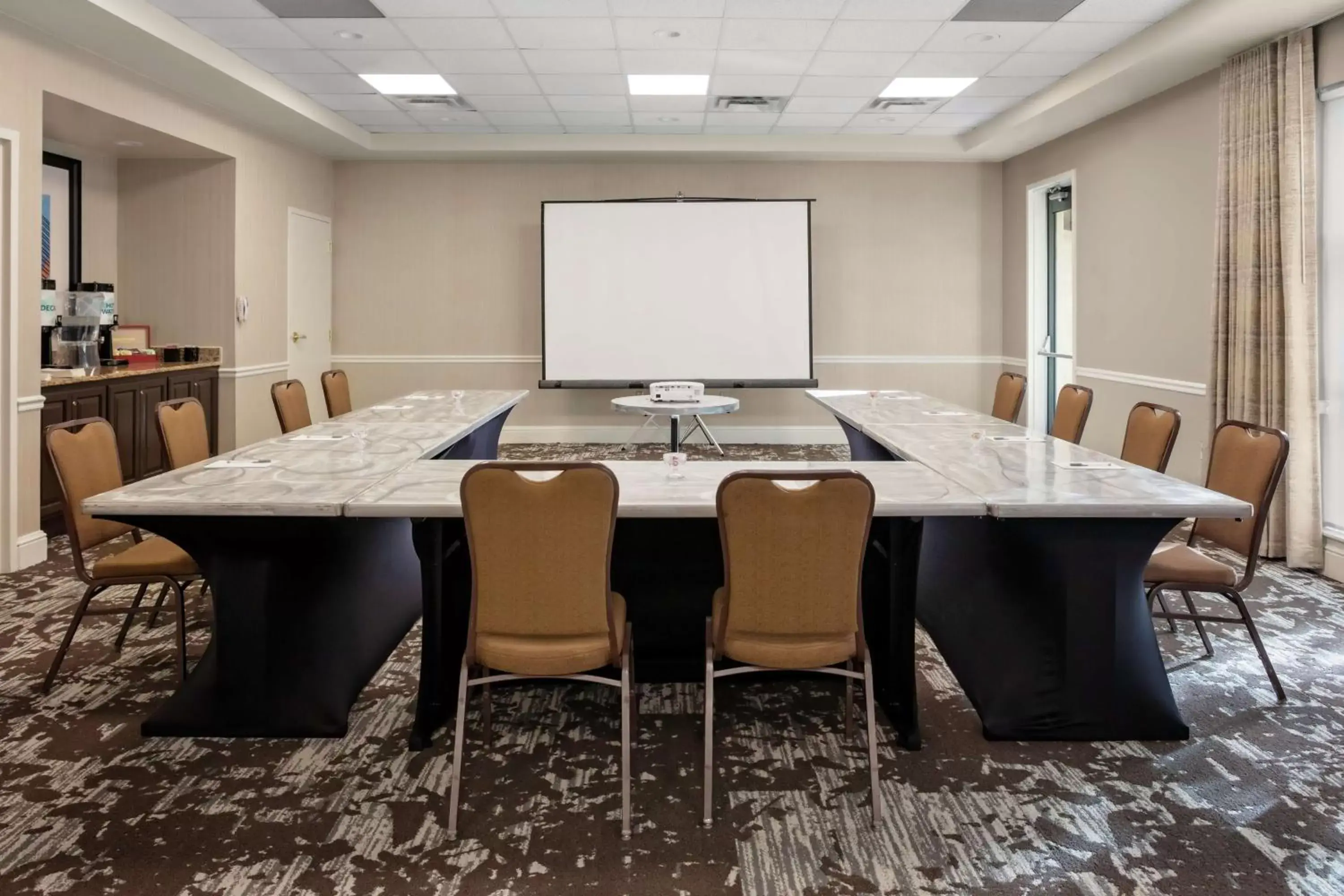 Meeting/conference room in Hilton Garden Inn Atlanta Perimeter Center