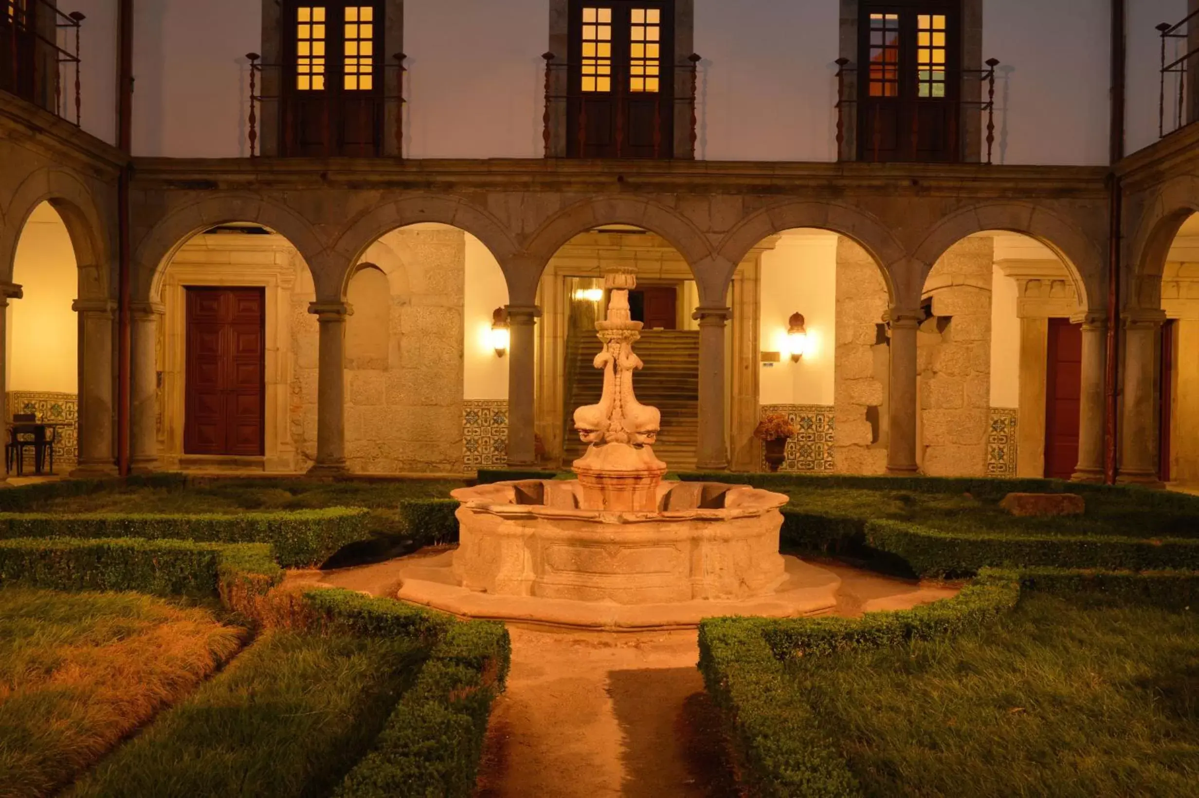 Patio, Garden in Pousada Mosteiro de Guimaraes