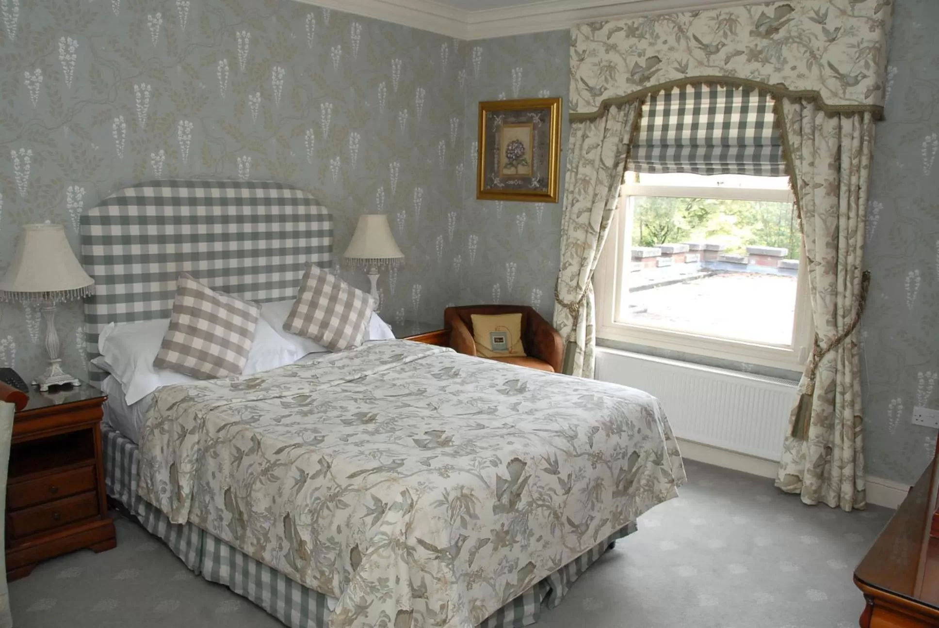 Bed in Woodlands Hotel