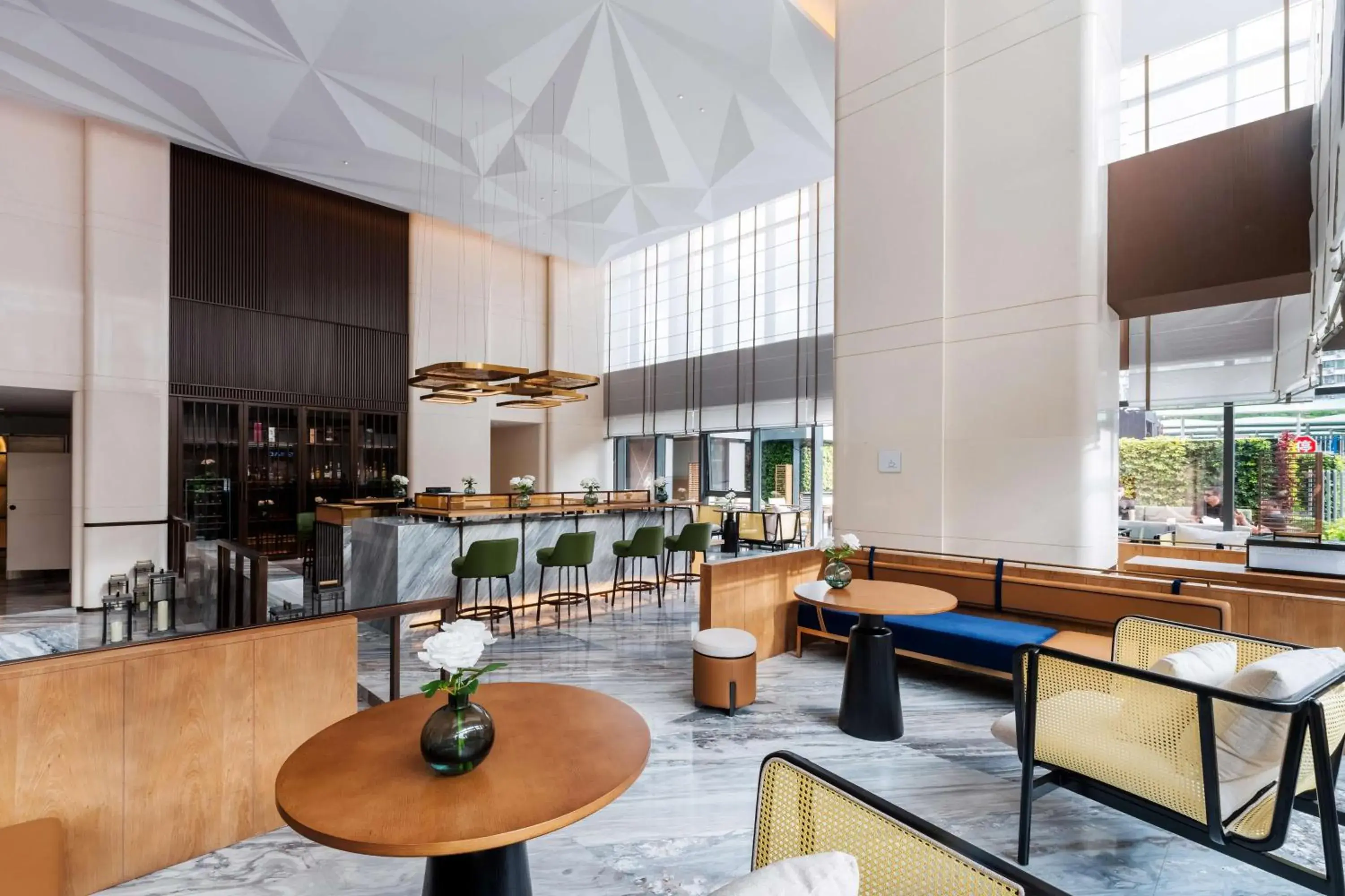 Lobby or reception, Lounge/Bar in Hilton Garden Inn Shenzhen Nanshan Science & Technology Park