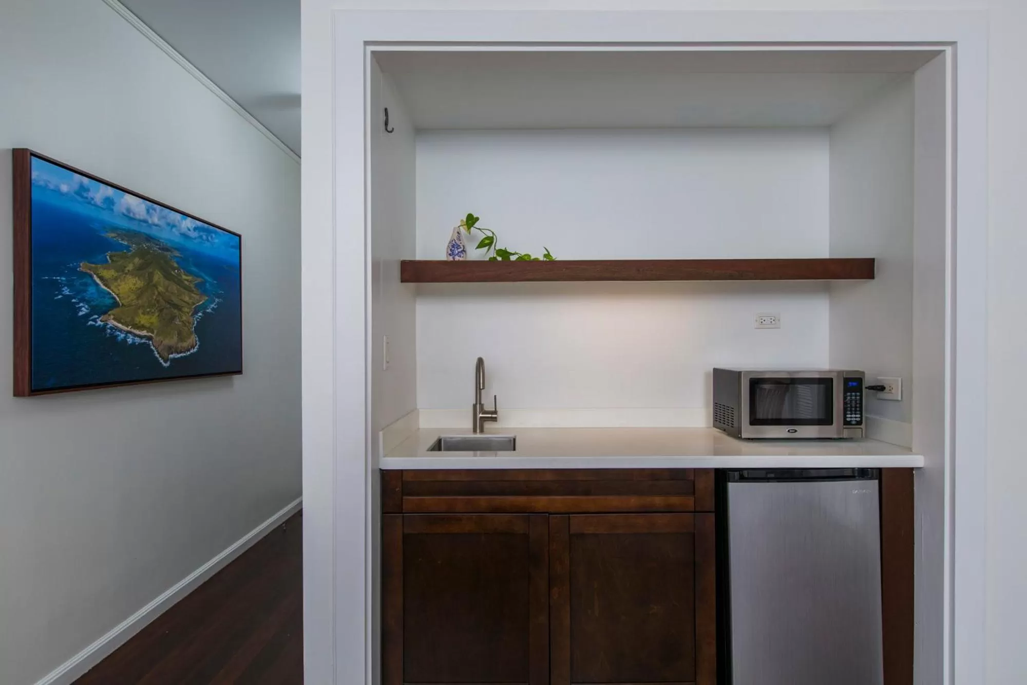 Kitchen or kitchenette in Sugar Apple Bed and Breakfast