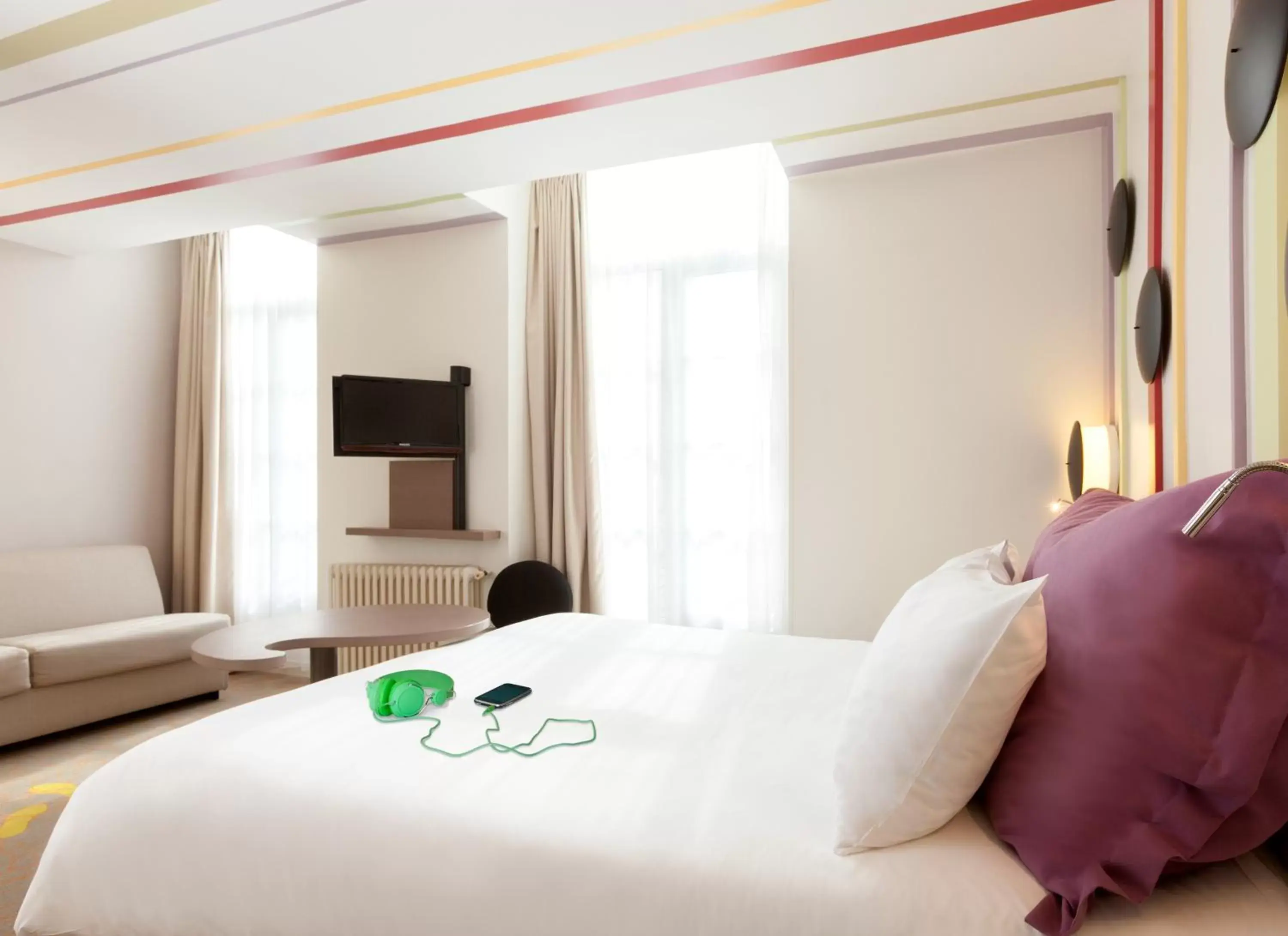 Photo of the whole room, Bed in ibis Styles Bayonne