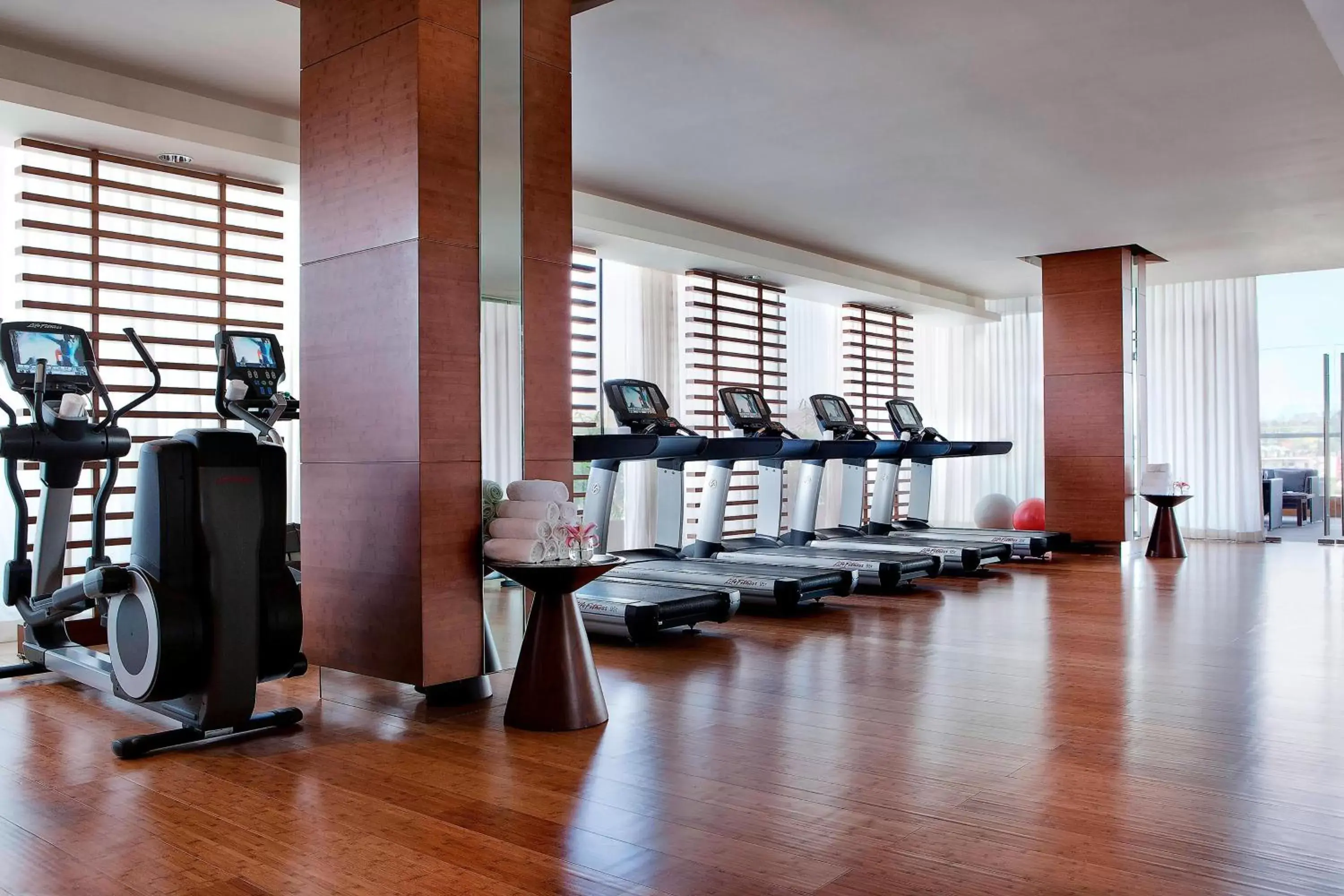 Fitness centre/facilities in JW Marriott Pune