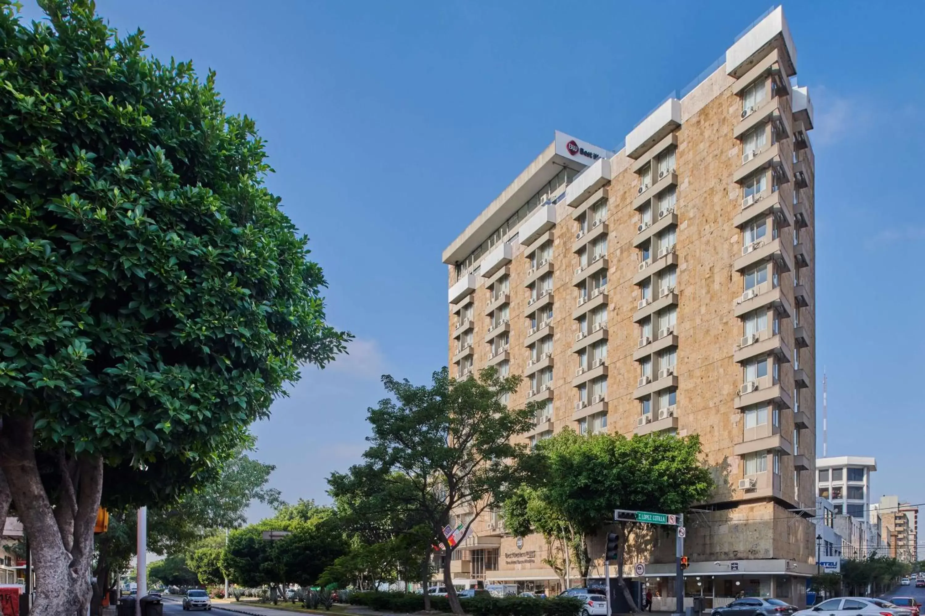 Property building in Best Western Plus Gran Hotel Centro Historico Property building in Best Western Plus Gran Hotel Centro Historico