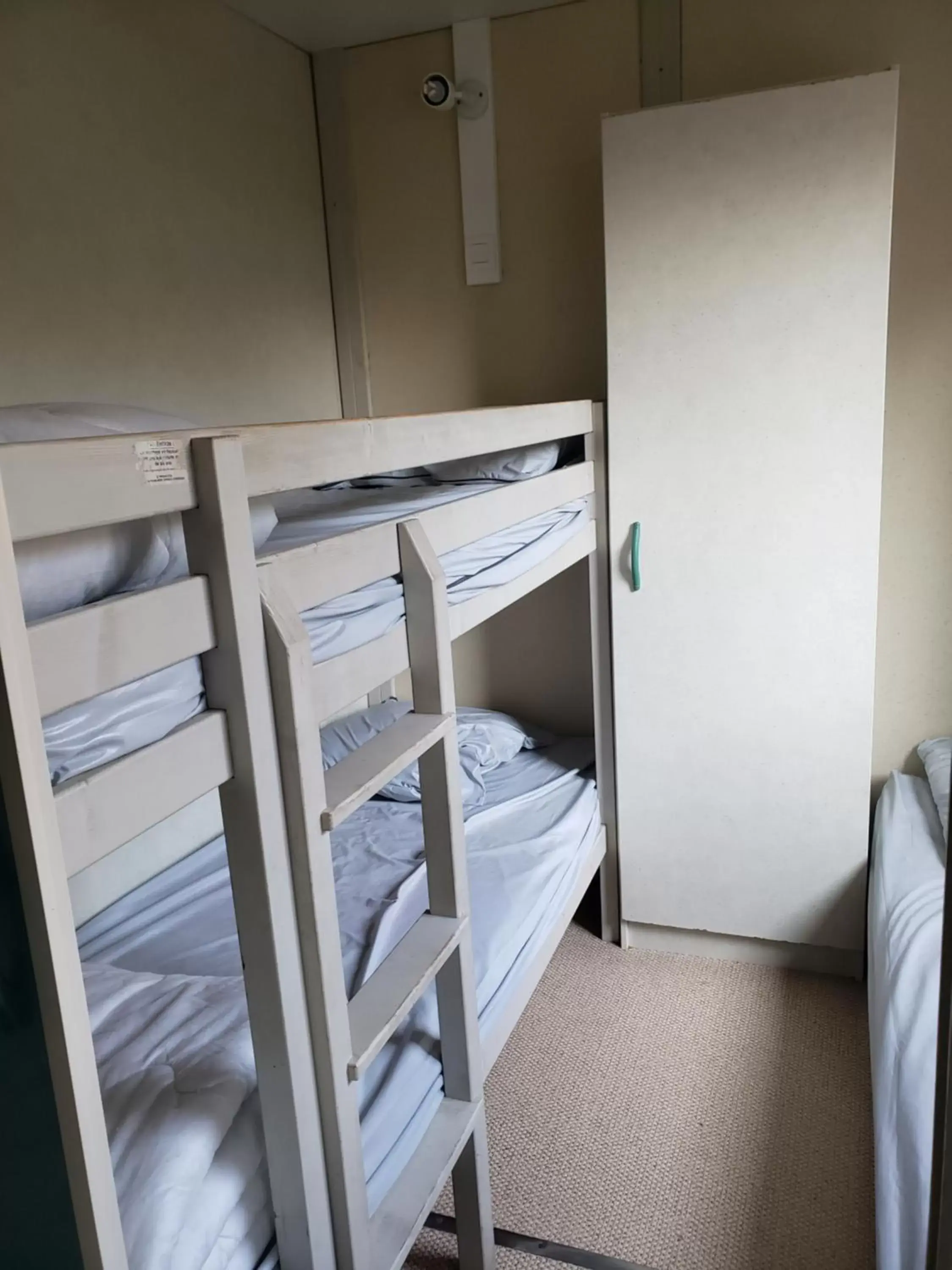 Bedroom, Bunk Bed in Le Moulin D'onclaire Camping et chambres d'hôtes