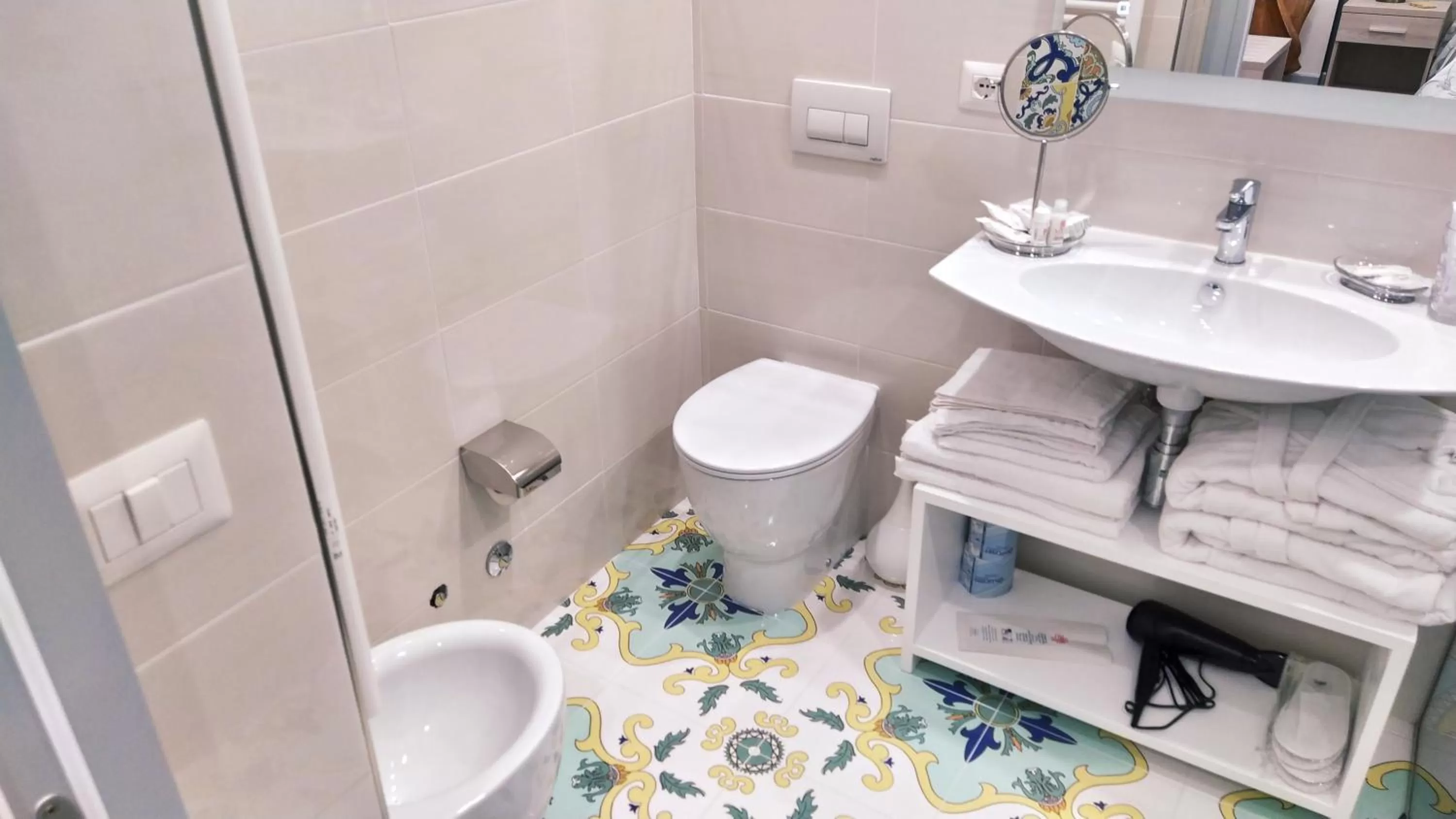 Toilet in B&B La Stazione