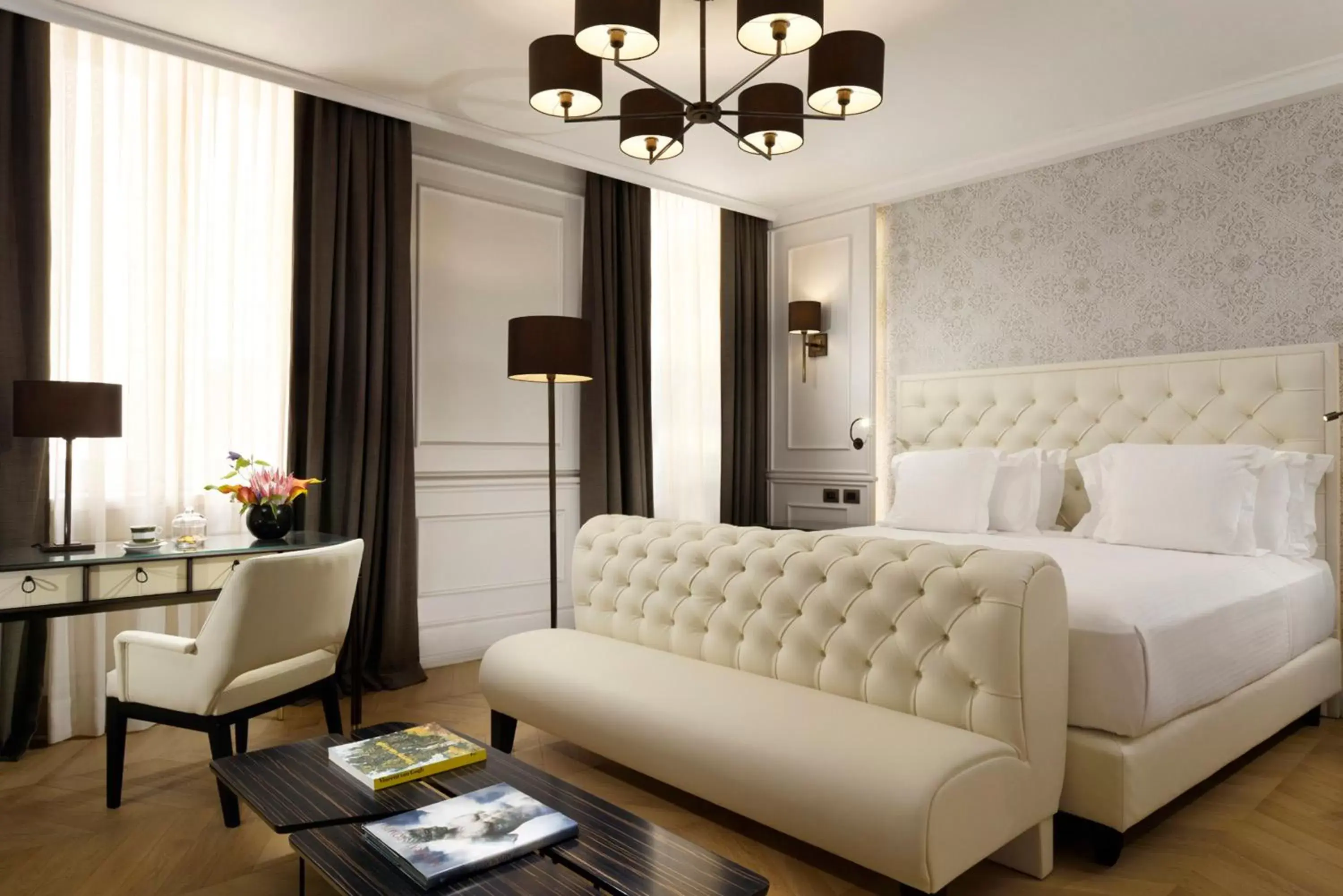 Splendide Prestige Room in Hotel Splendide Royal - The Leading Hotels of the World