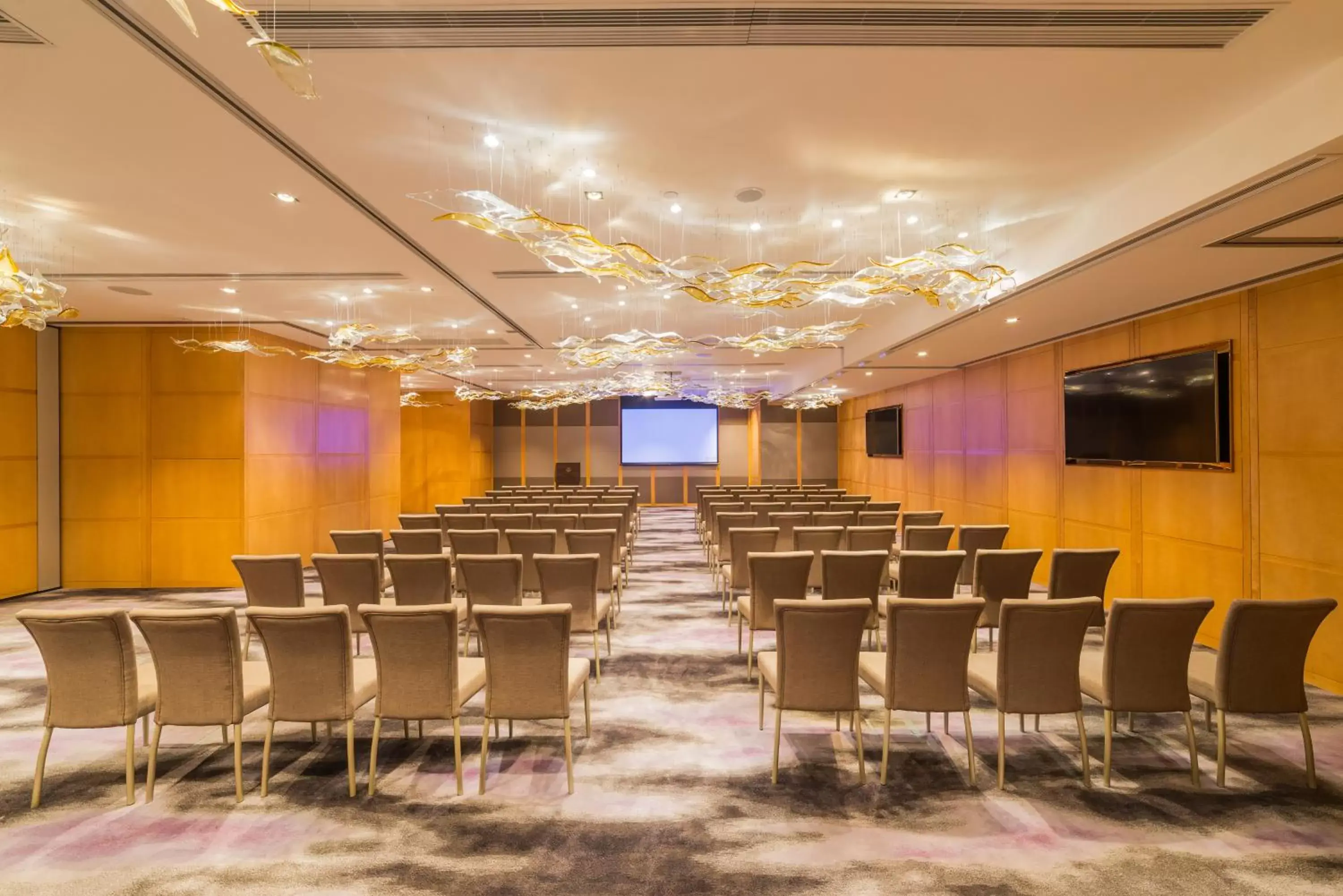 Meeting/conference room in Kowloon Harbourfront Hotel