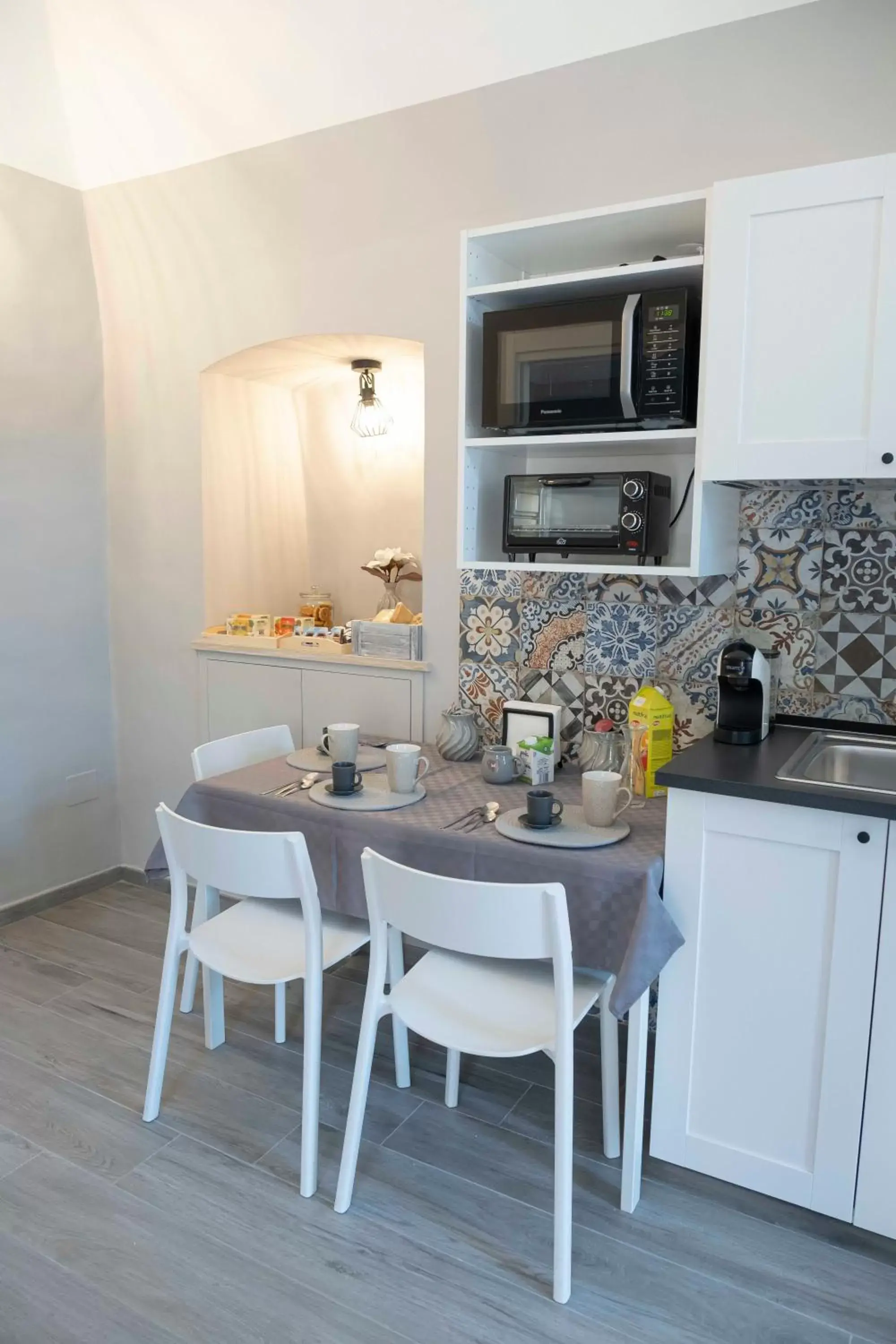 Kitchen or kitchenette, Kitchen/Kitchenette in Il Pendio B&B