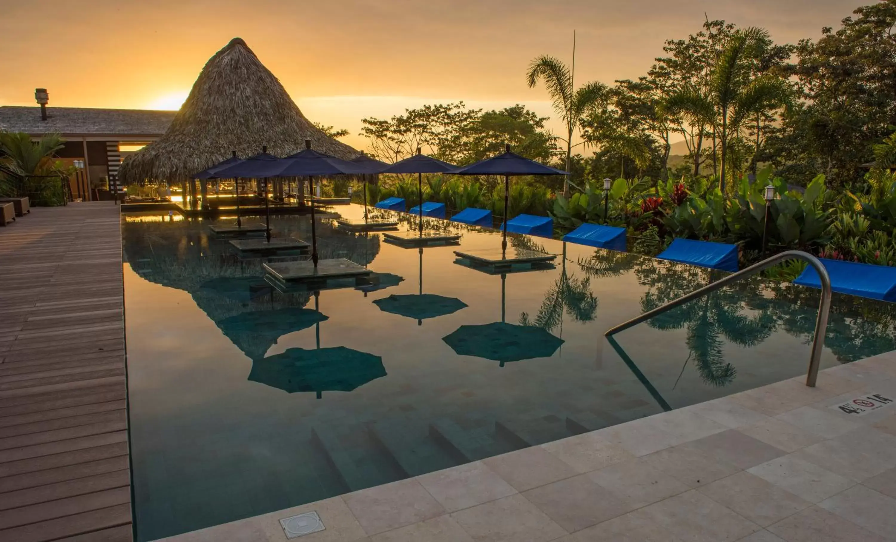 Swimming pool in Nayara Springs - Adults Only Swimming pool in Nayara Springs - Adults Only