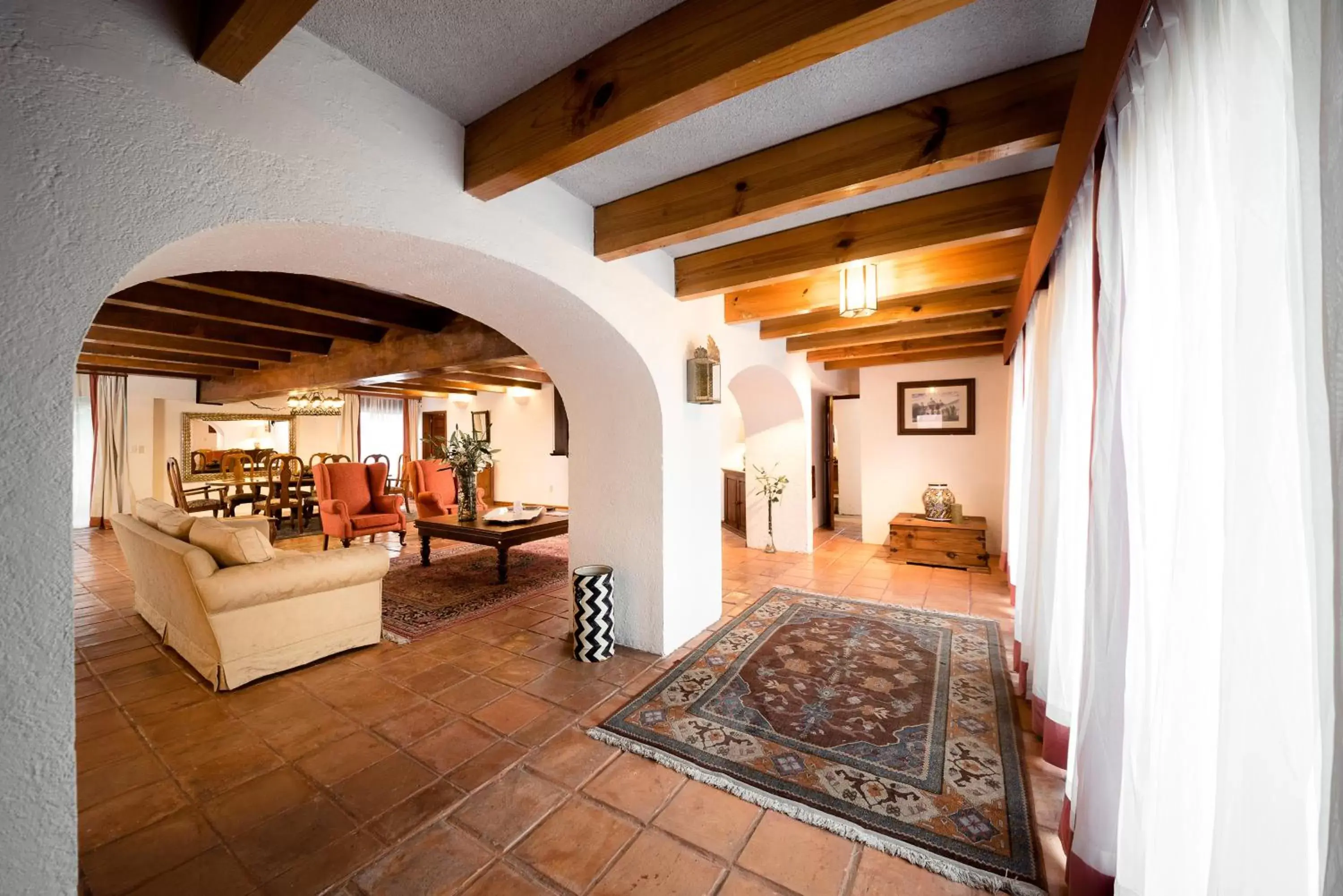 Photo of the whole room, Seating Area in Mision Guanajuato