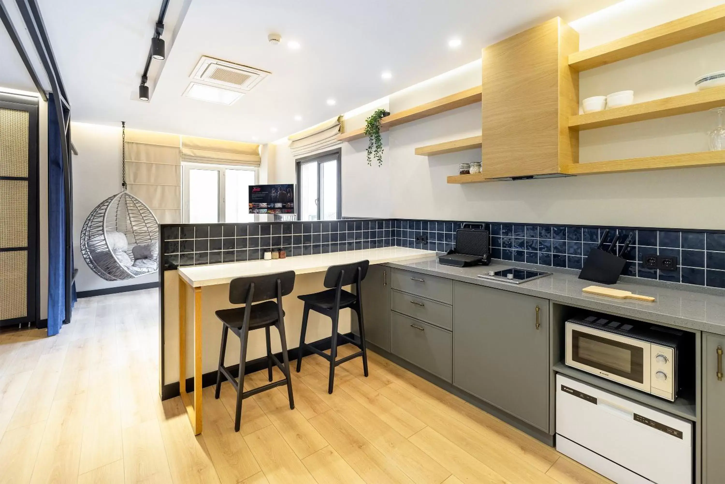 One-Bedroom Apartment in Upside Apartments One-Bedroom Apartment in Upside Apartments