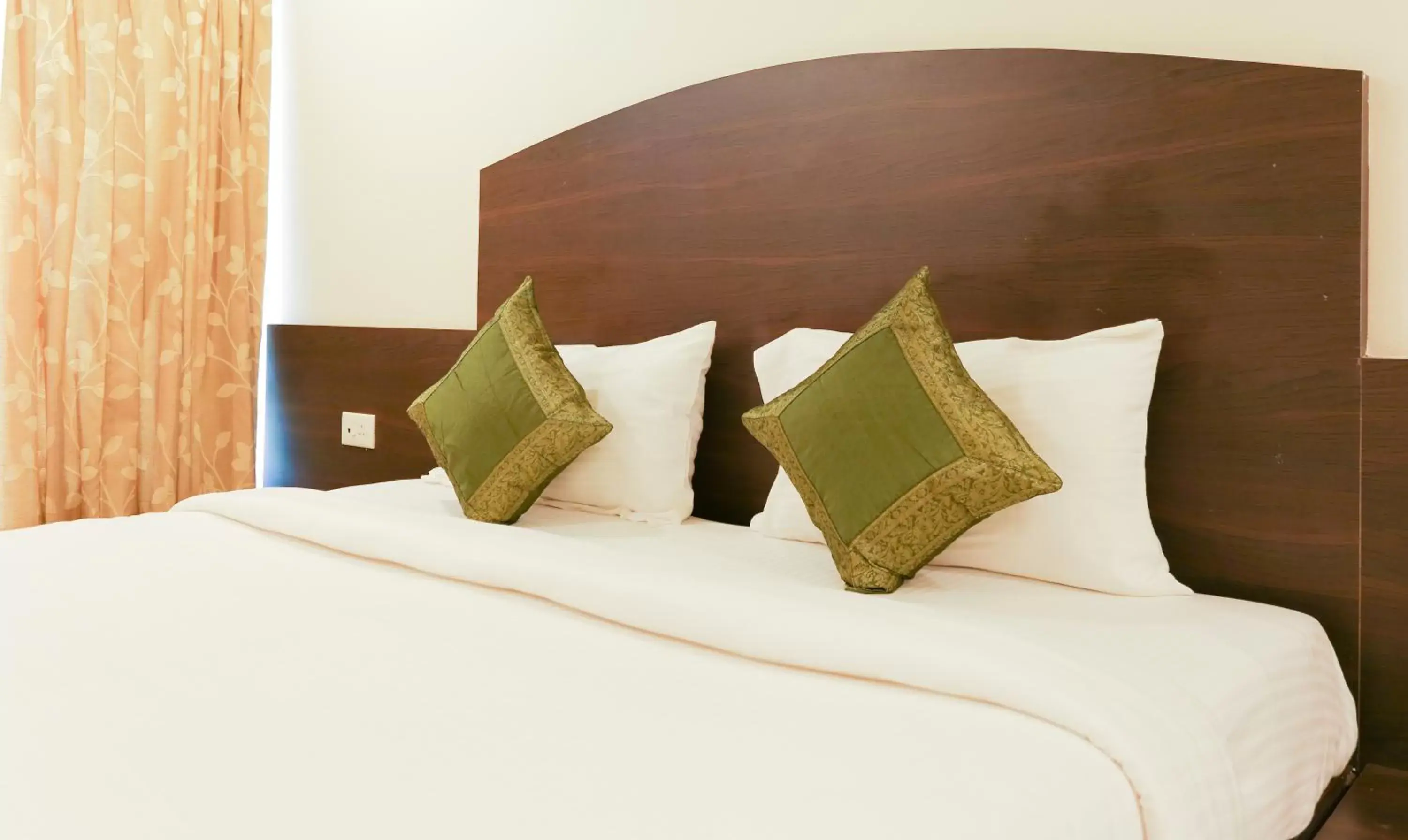 Photo of the whole room, Bed in Itsy Hotels Hill View Ex Photo of the whole room, Bed in Itsy Hotels Hill View Ex