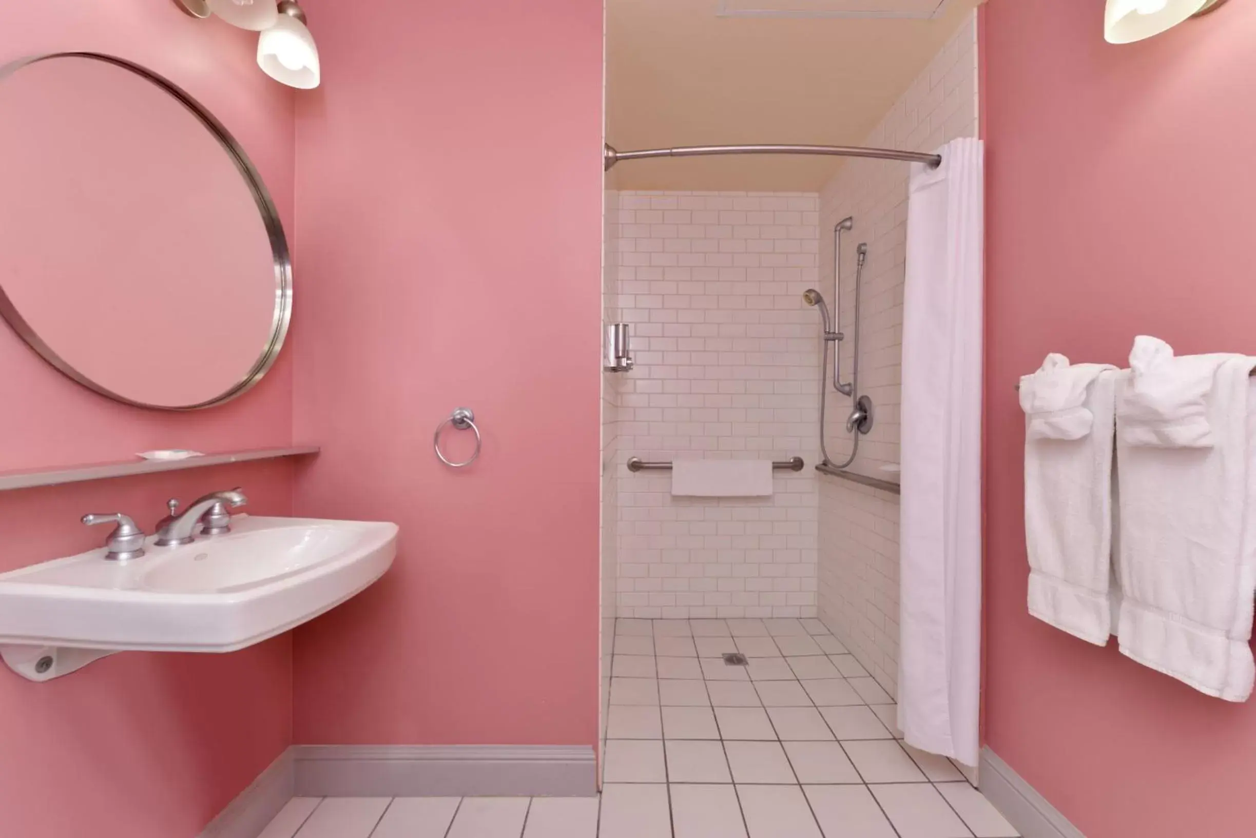 Shower, Bathroom in Montvale Hotel