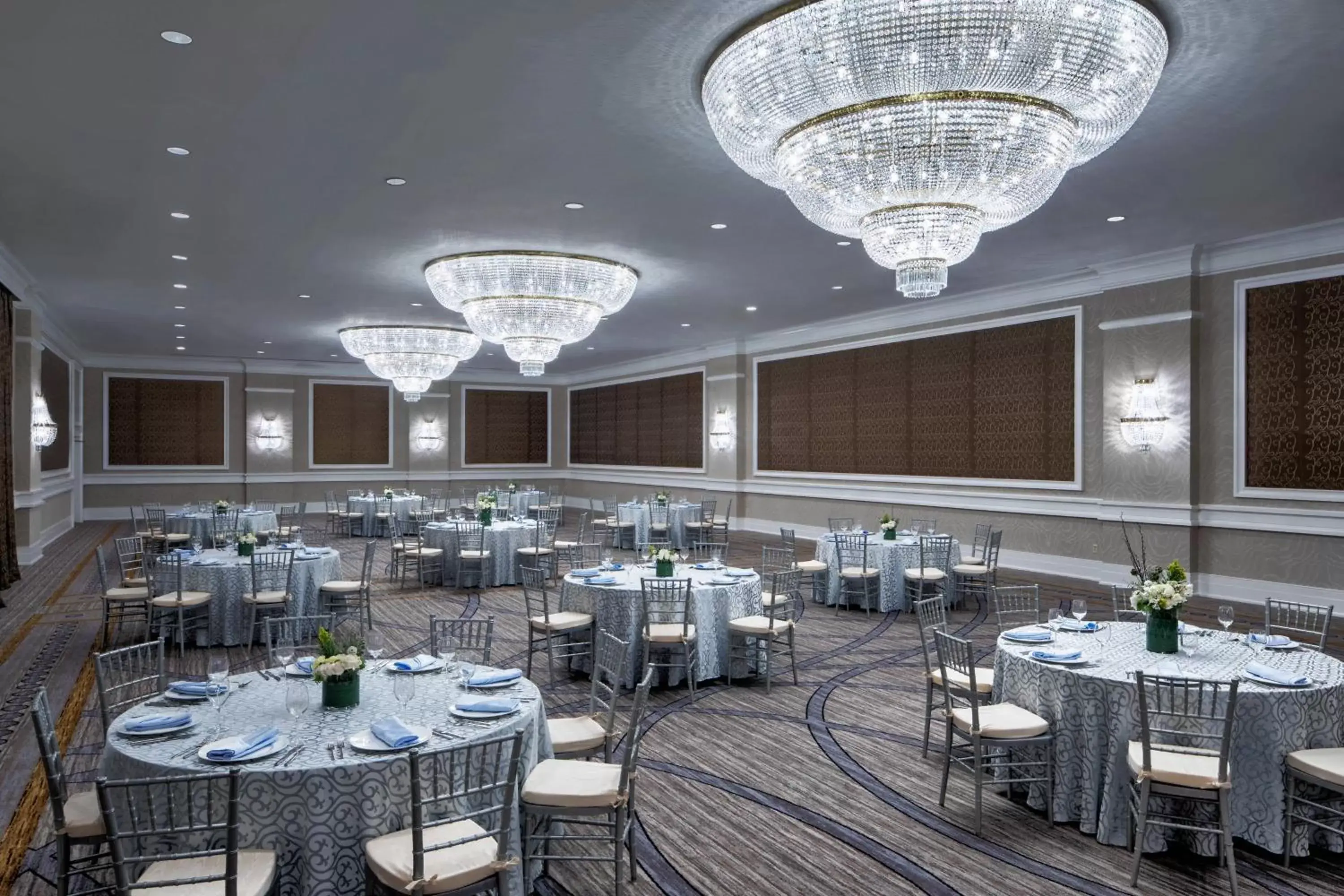 Meeting/conference room, Restaurant/Places to Eat in The Westin Mount Laurel