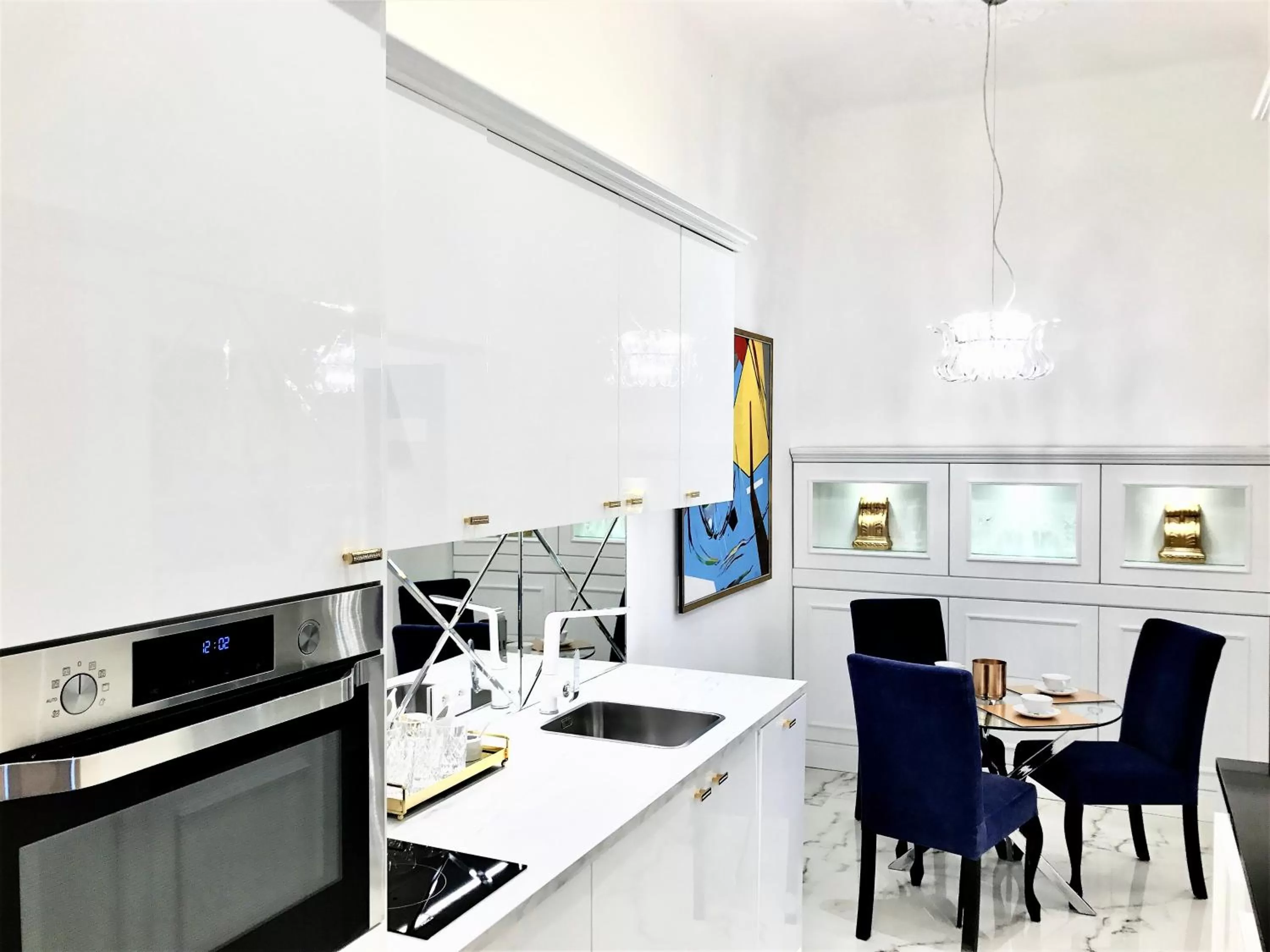 Kitchen or kitchenette in Luxury Apartments MONDRIAN Market Square III