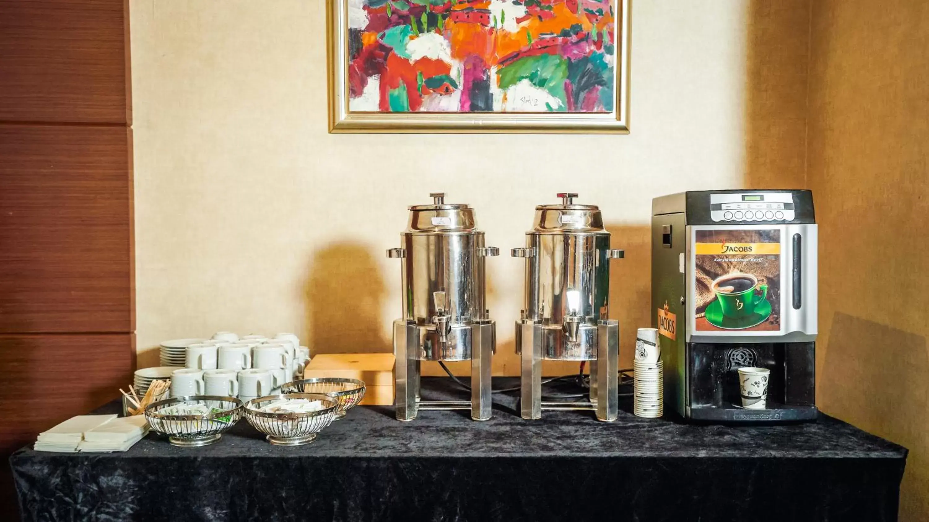 Coffee/tea facilities in Holiday Inn Ankara-Kavaklidere, an IHG Hotel