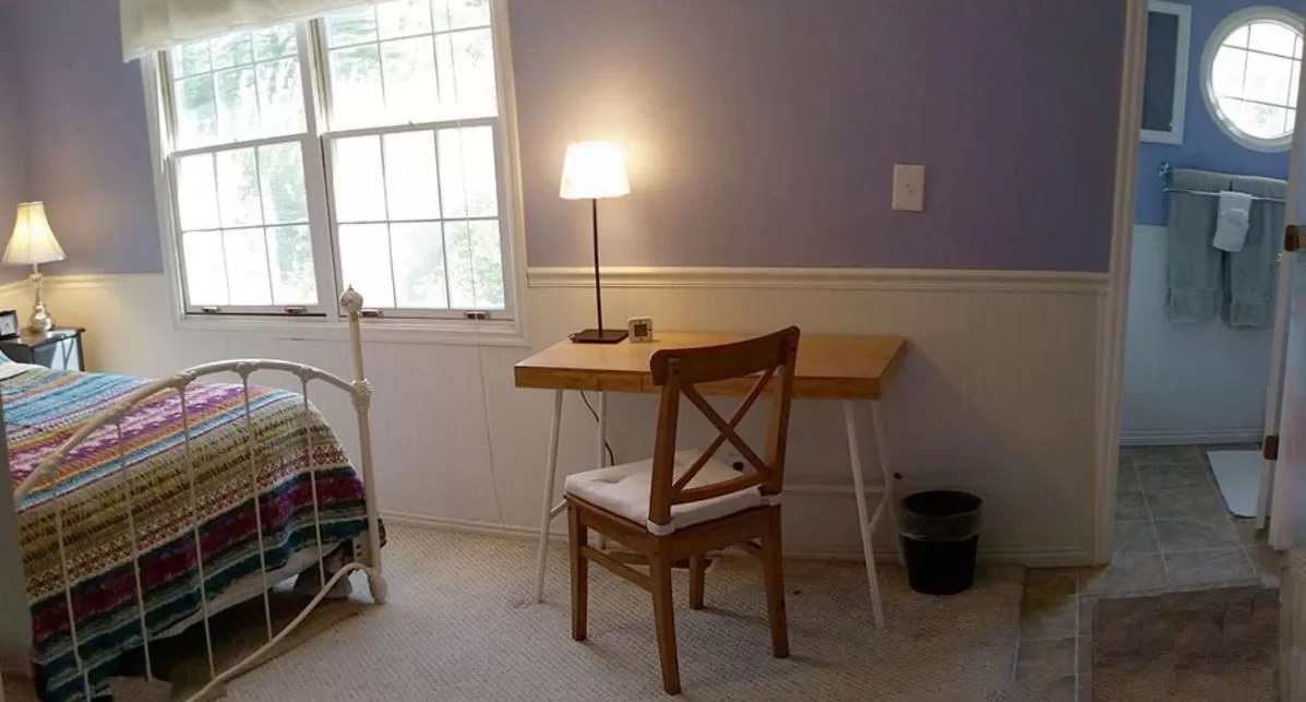 Bathroom, Bed in 2 Cranes Inn - Zion