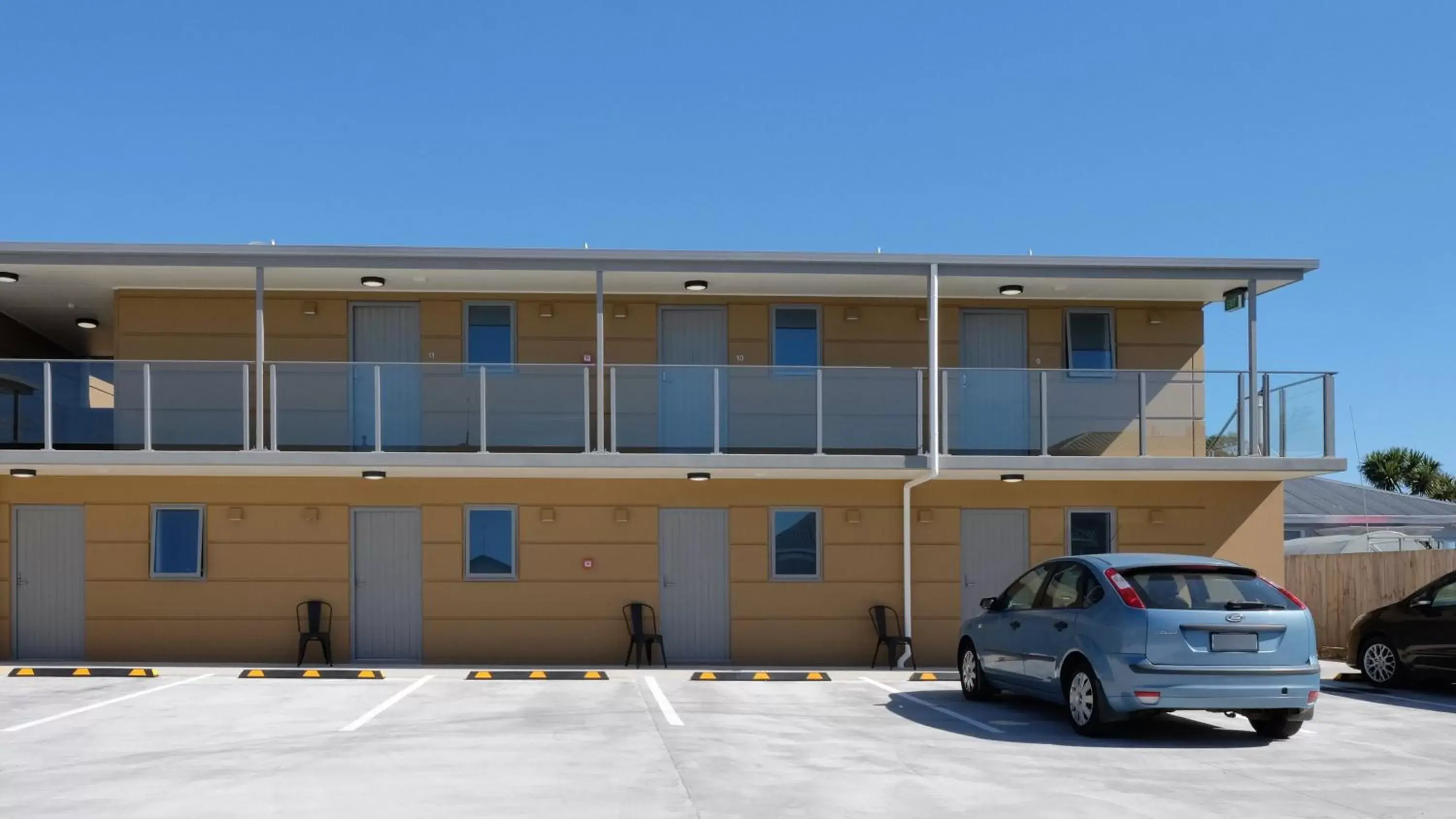 Property Building in Stopforths Motel