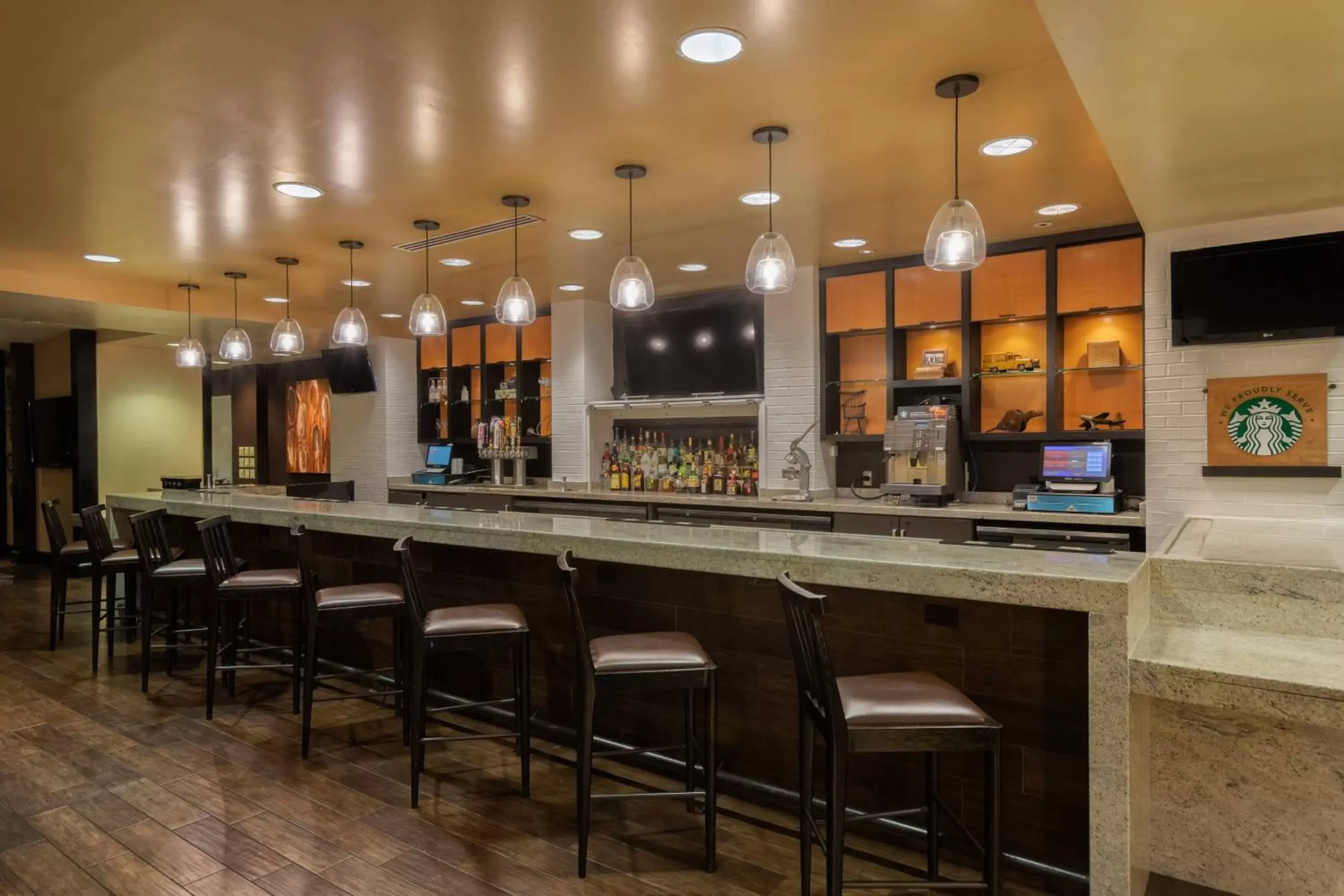 Kitchen or kitchenette, Lounge/Bar in Greensboro-High Point Marriott Airport