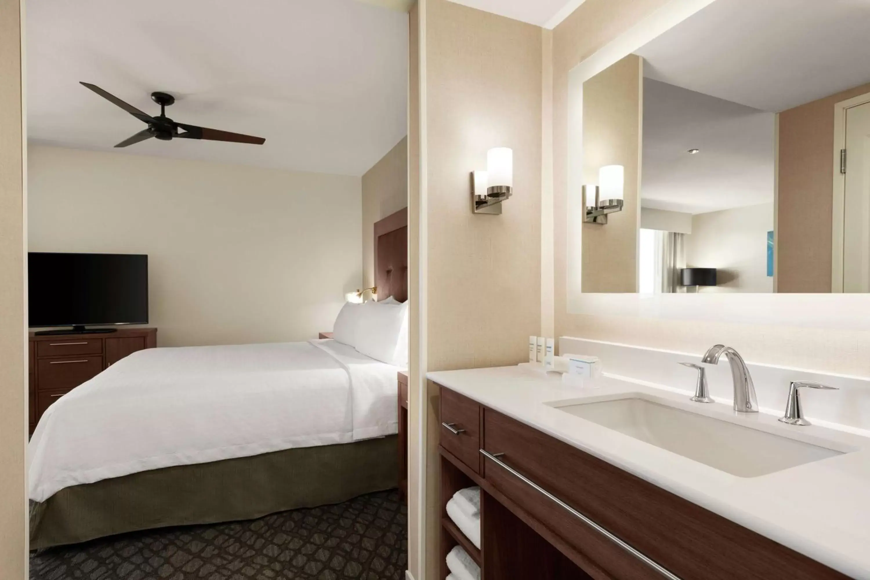 Bedroom, Bathroom in Homewood Suites by Hilton Houston NW at Beltway 8