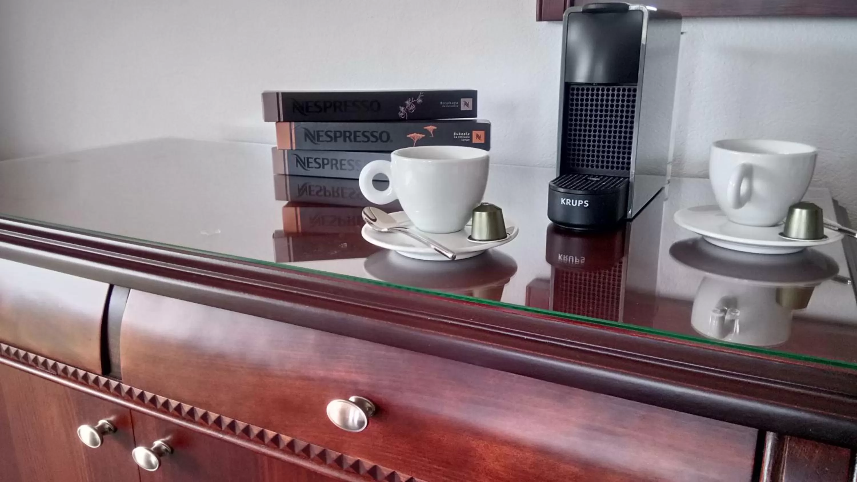 Coffee/tea facilities in Villa Bella