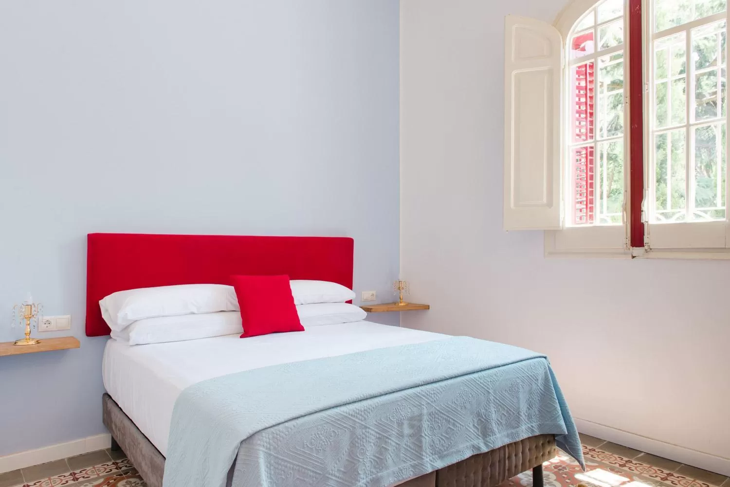 Photo of the whole room, Bed in Hotel Torre Barcelona