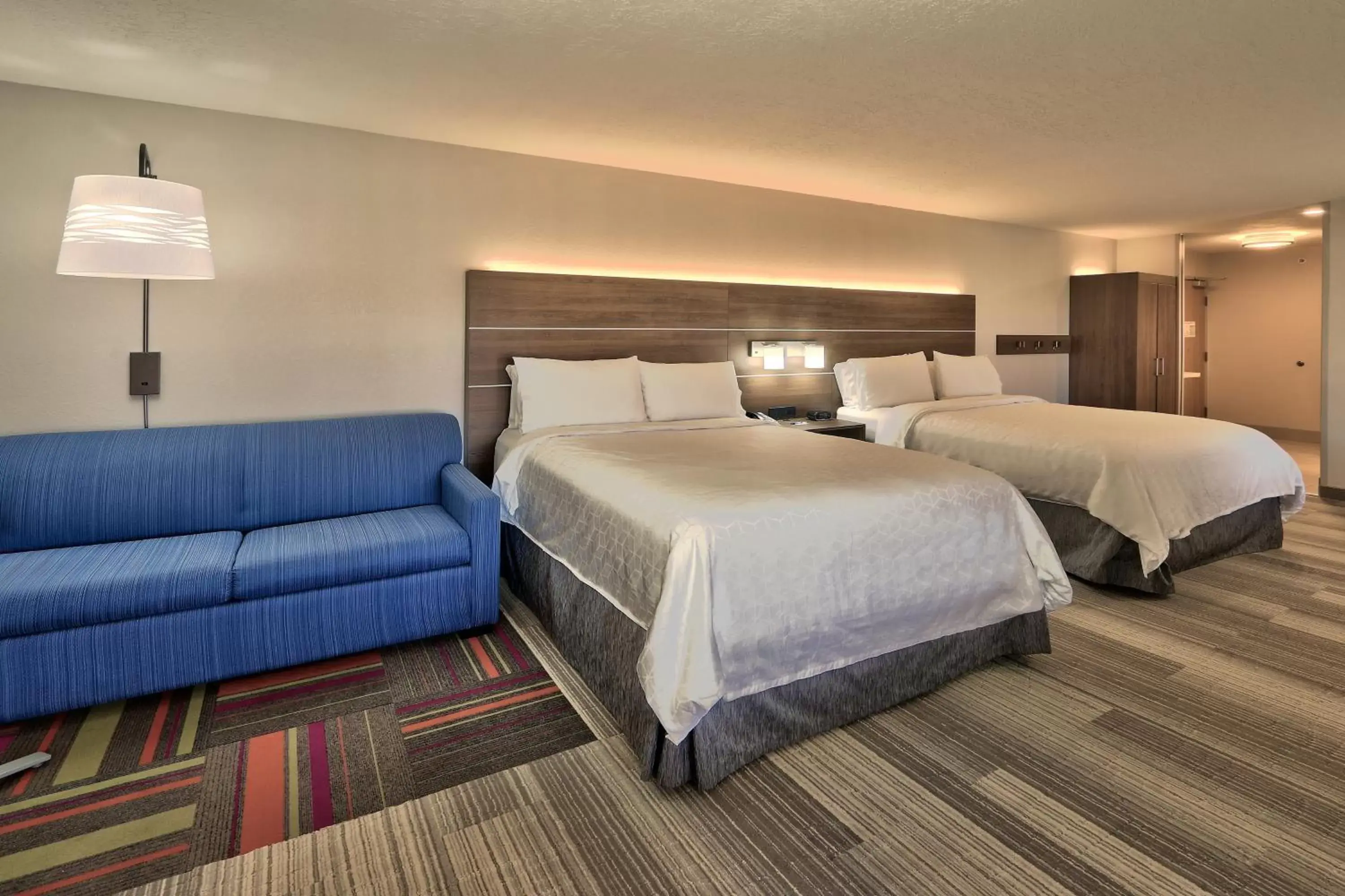 Bedroom, Bed in Holiday Inn Express Socorro, an IHG Hotel