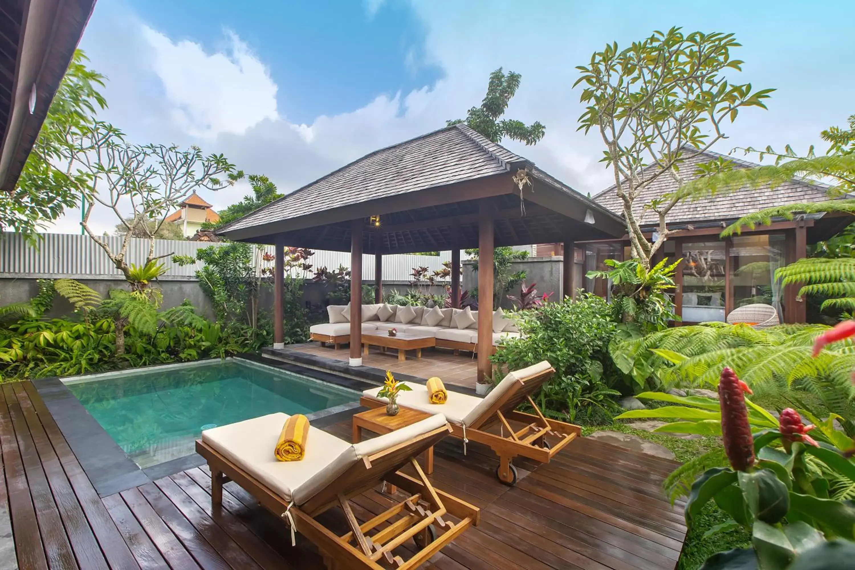 Swimming pool in Alam Wayang Ubud - CHSE Certified Swimming pool in Alam Wayang Ubud - CHSE Certified