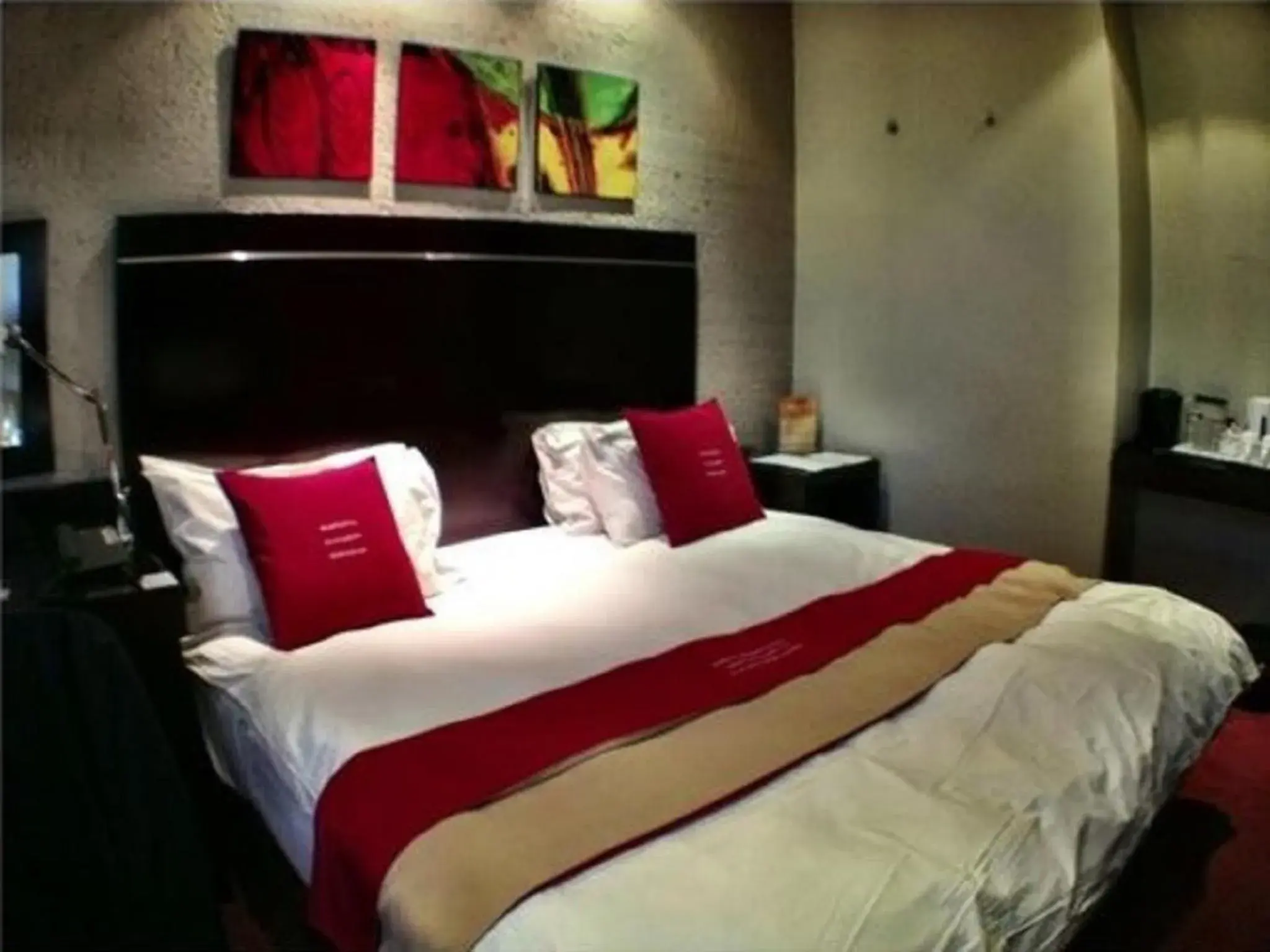 Bed in Peermont Metcourt Inn at the Grand Palm, Gaborone Bed in Peermont Metcourt Inn at the Grand Palm, Gaborone