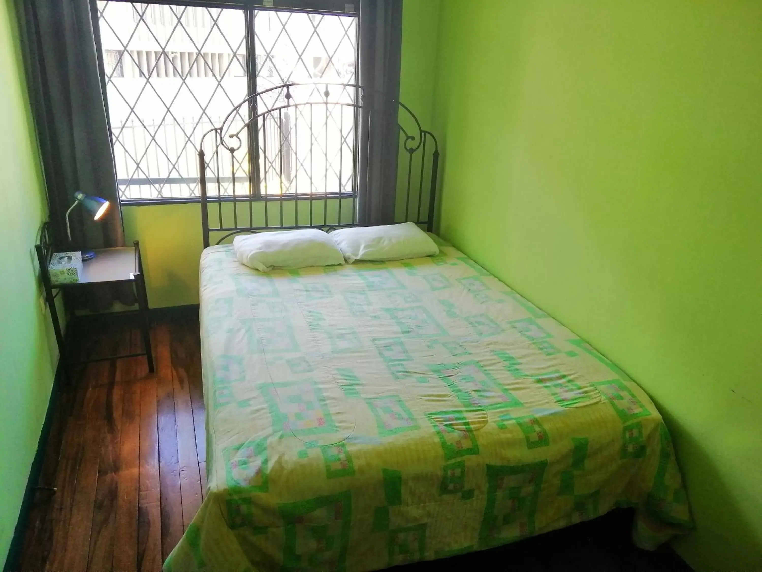 Photo of the whole room, Bed in Casa Leon Guesthouse
