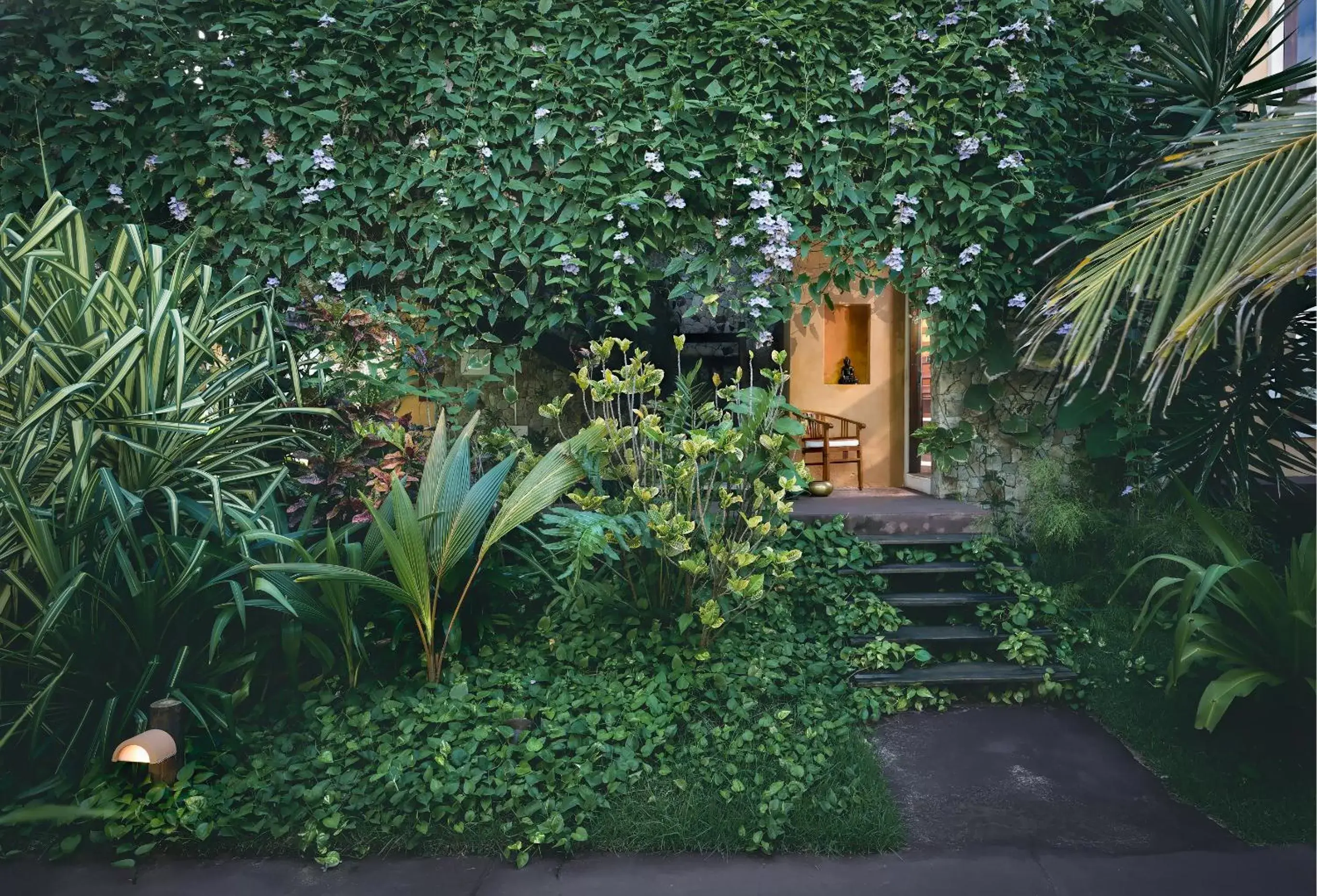 Facade/entrance in Zorah Beach Hotel Facade/entrance in Zorah Beach Hotel