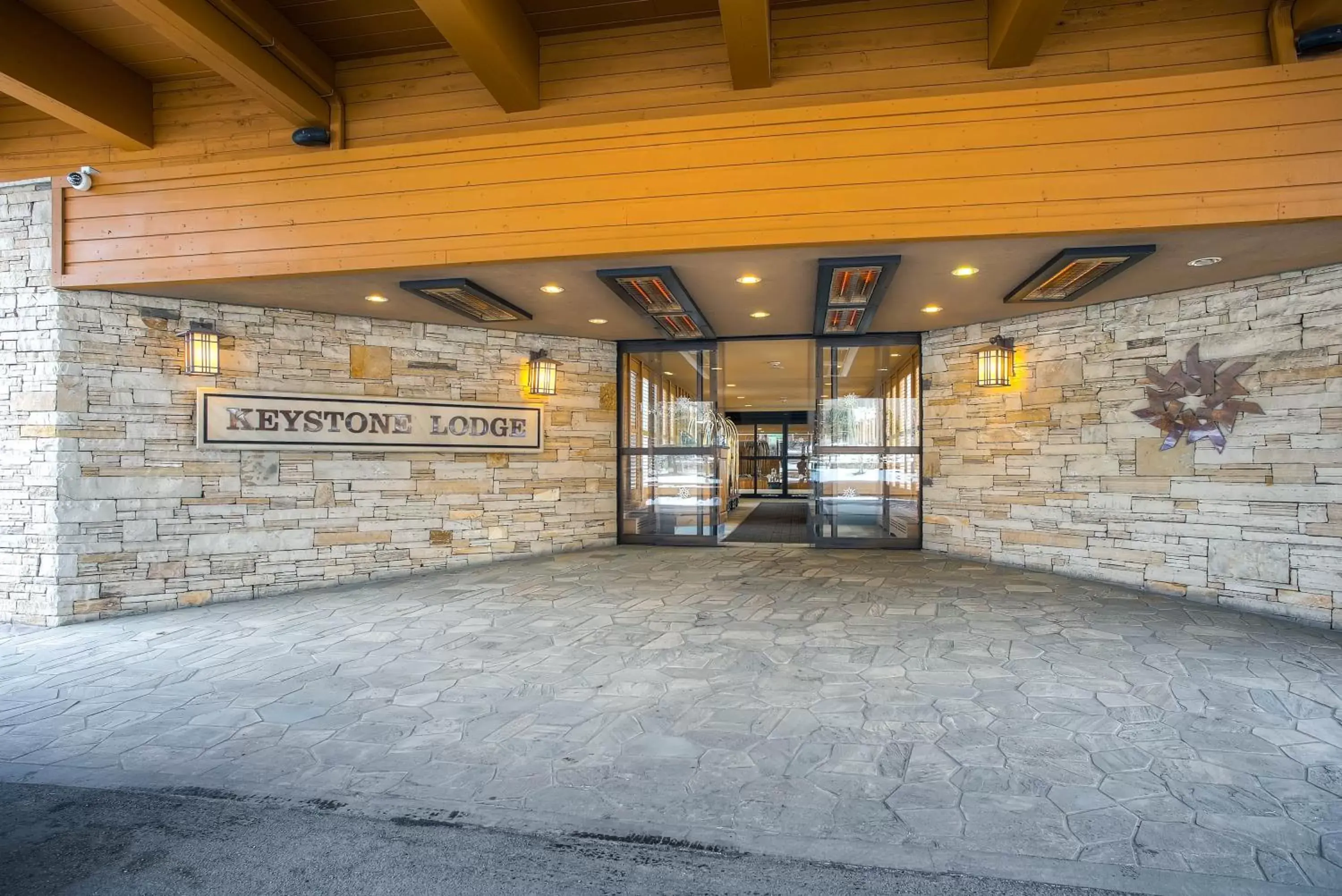 Facade/entrance, Lobby/Reception in The Keystone Lodge and Spa by Keystone Resort