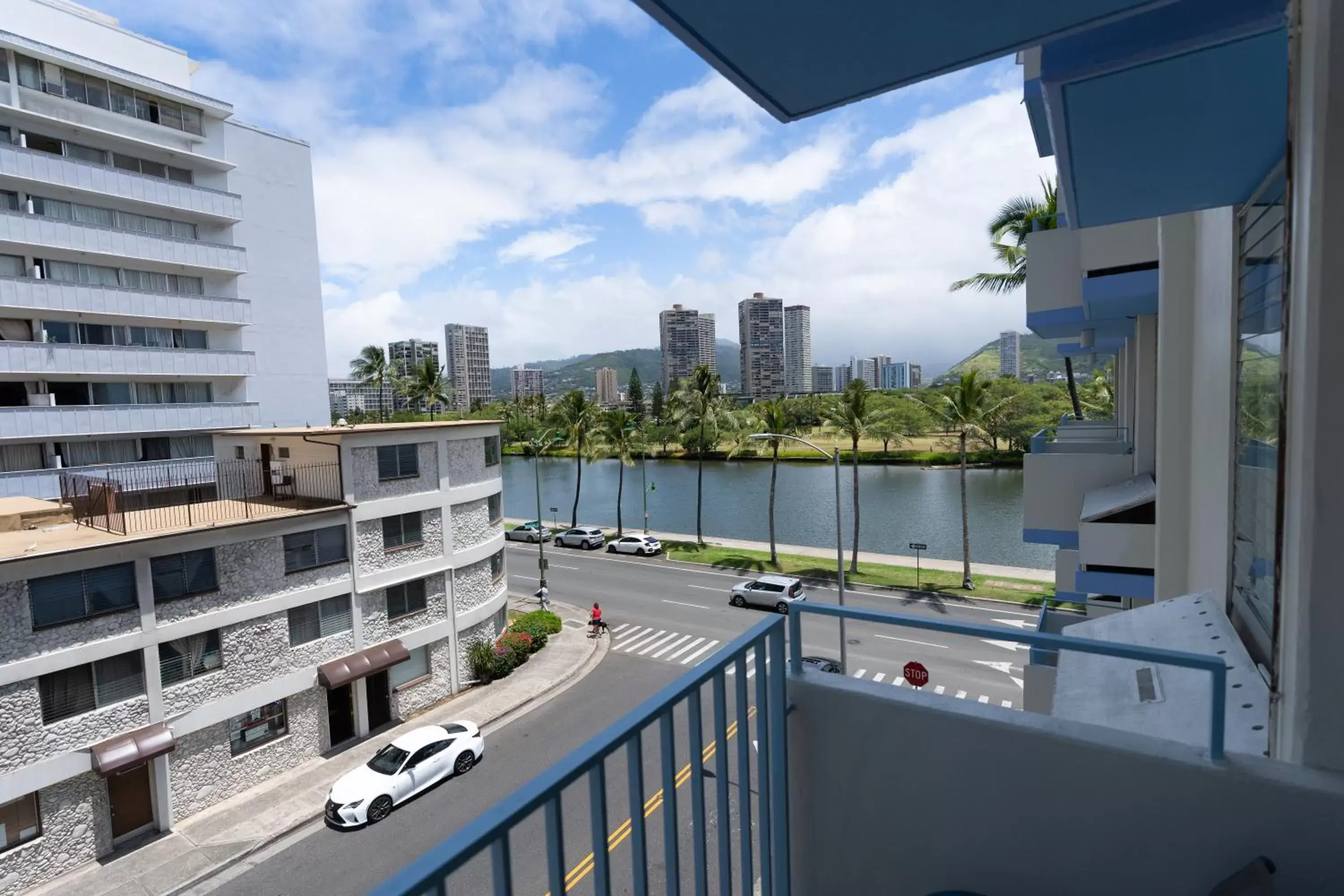 Balcony/Terrace in Holiday Surf Hotel (with full kitchen)