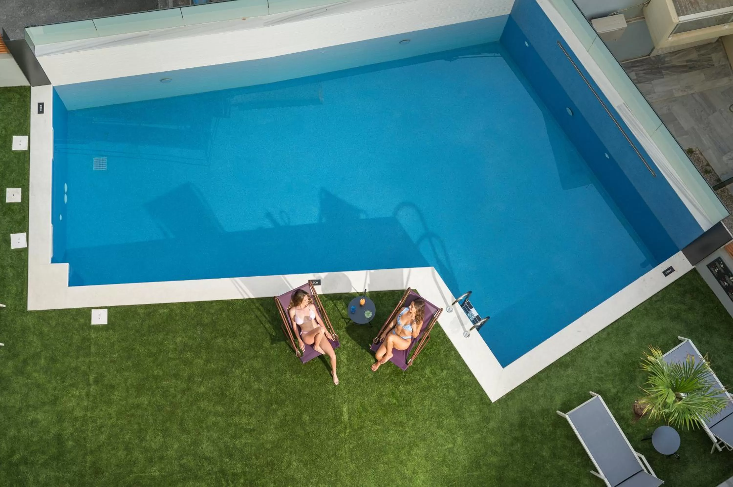 Swimming pool in Hyperion City Hotel & Spa