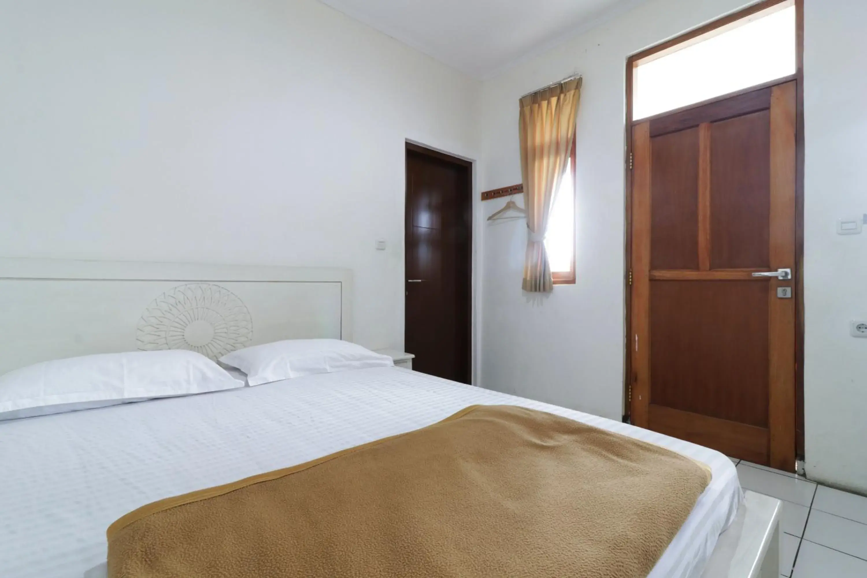 Bedroom, Bed in Jayagiri Guesthouse