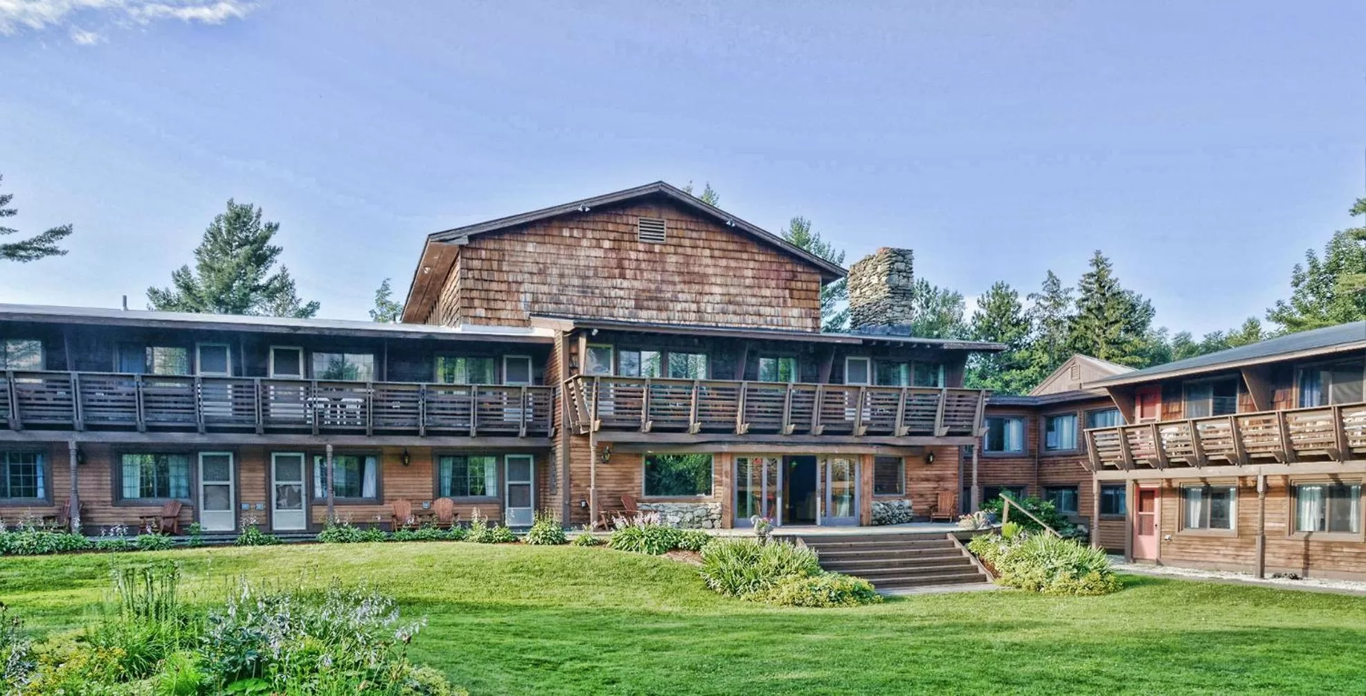 Property building in Summit Lodge