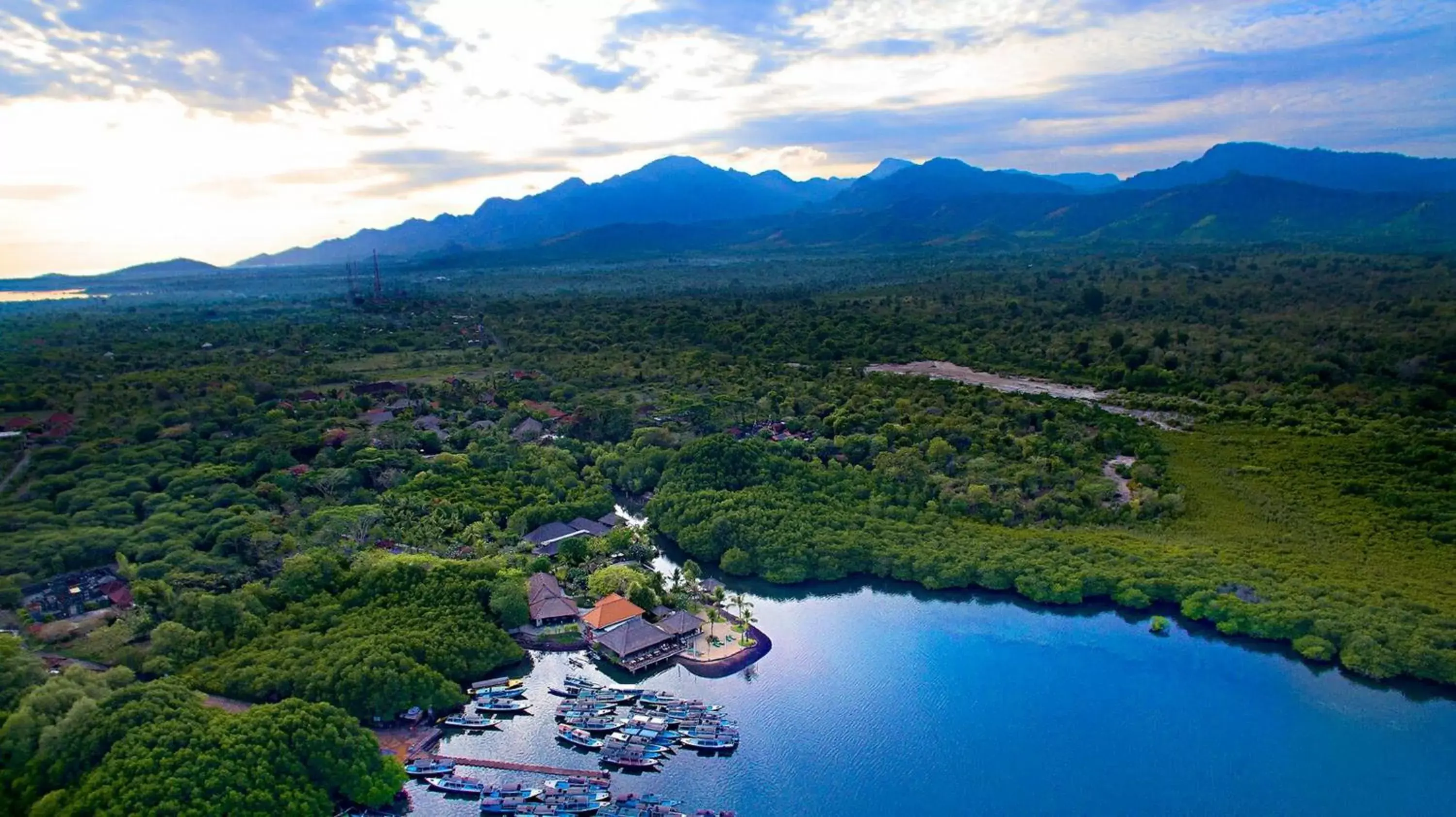 Bird's eye view, Bird's-eye View in Mimpi Resort Menjangan